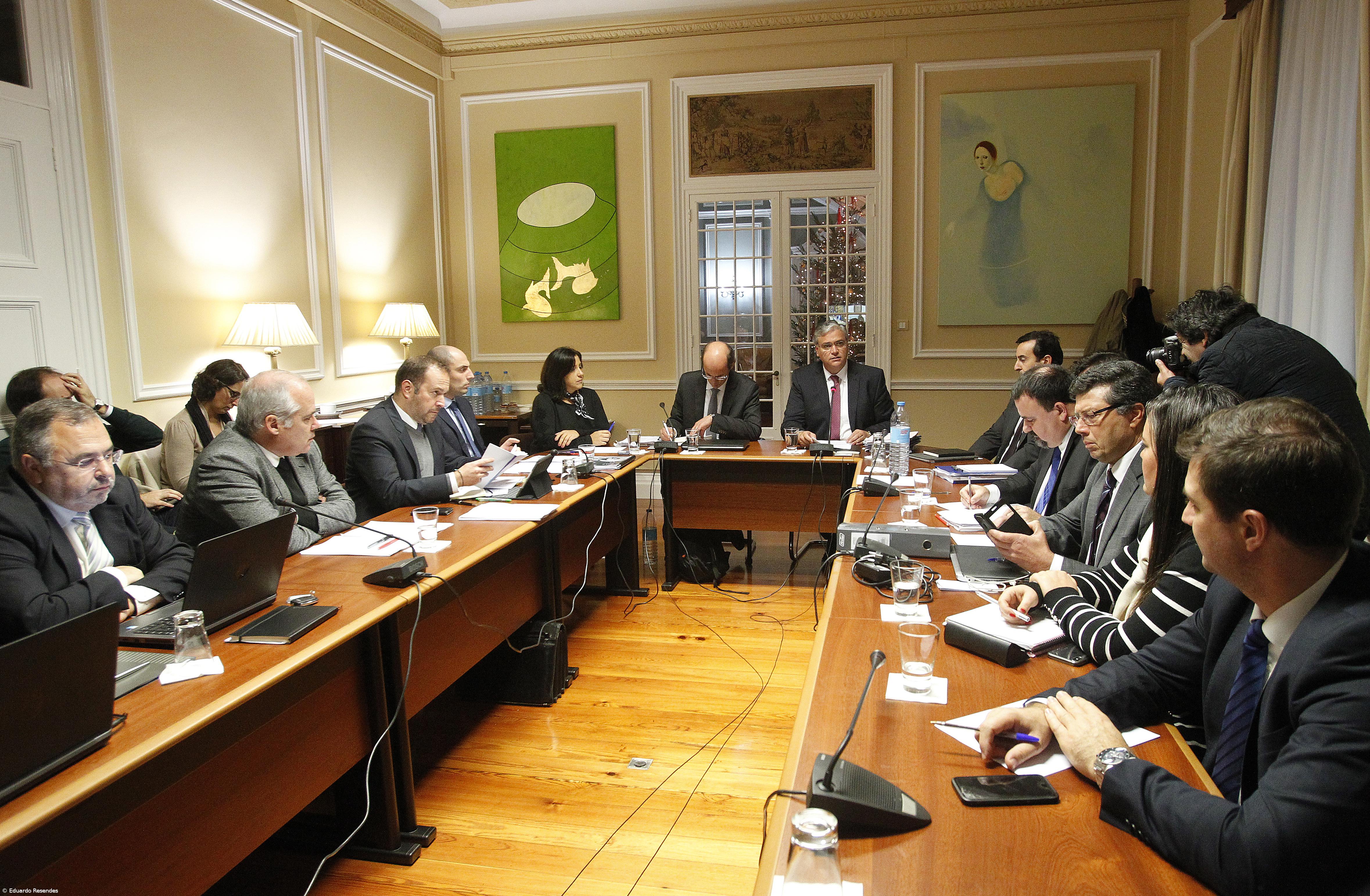 Conclusões de inquérito ao setor público açoriano aprovadas por maioria do PS – Imagem 1