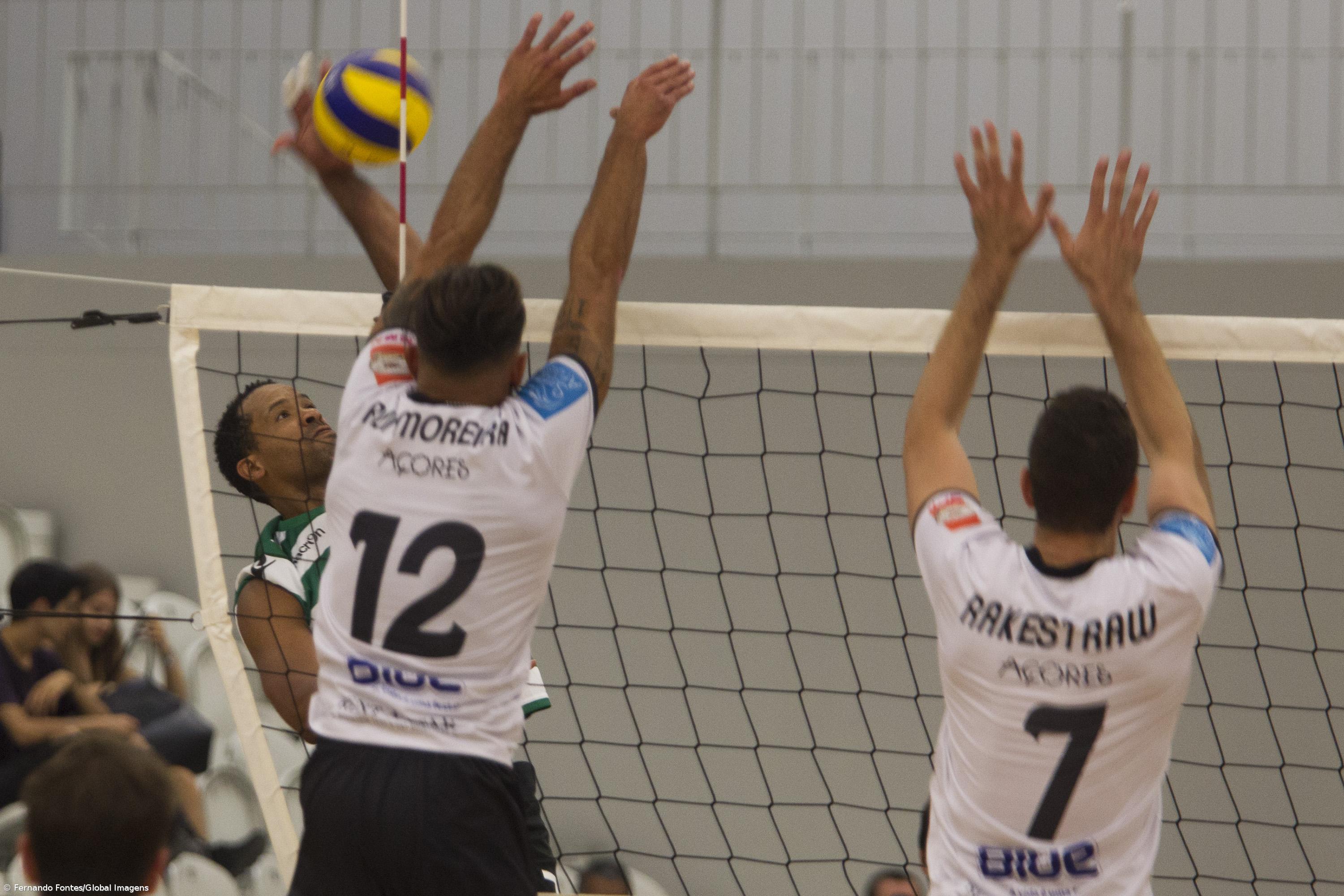 Jogos de voleibol sénior à porta fechada na I, II e III Divisão – Imagem 1