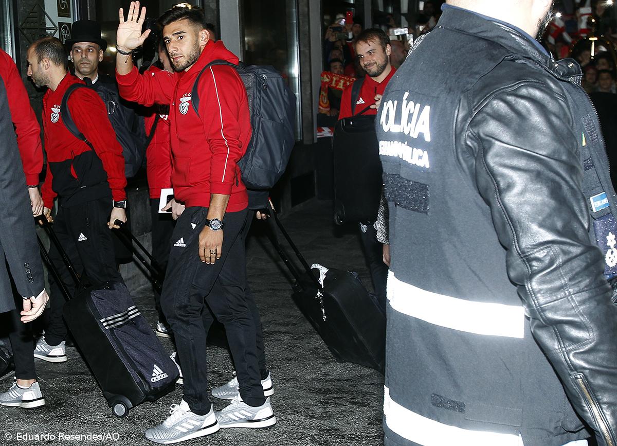 Benfica vence nos Açores e recupera segundo lugar – Imagem 1
