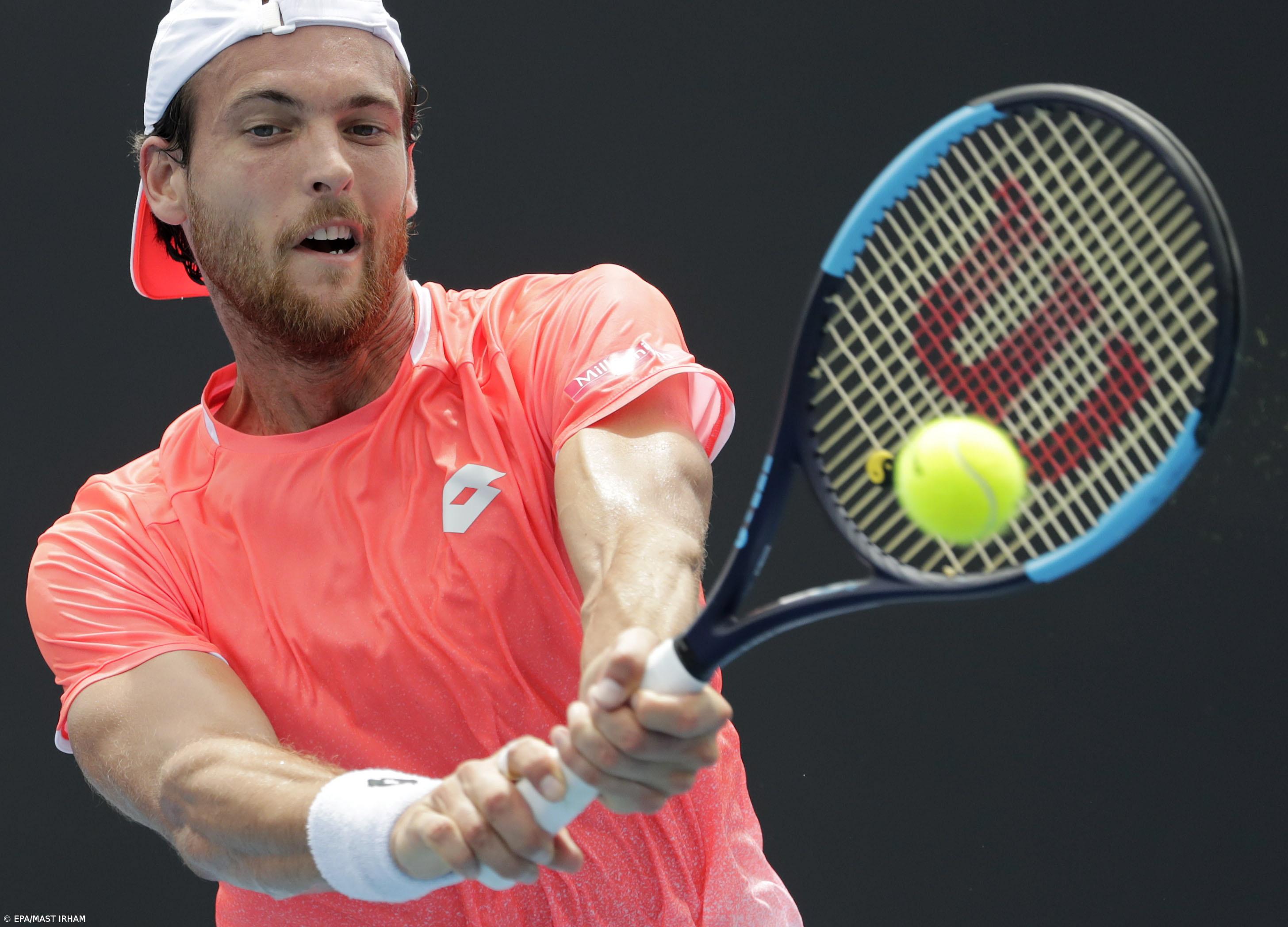 João Sousa vence em pares e segue para os quartos de final – Imagem 1