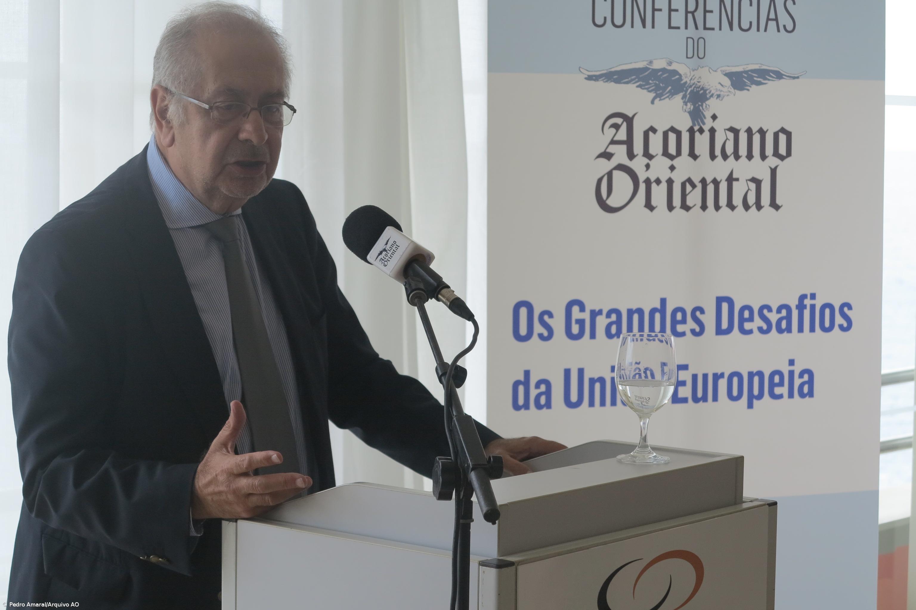 Jaime Gama defende que Açores devem controlar conhecimento produzido na região – Imagem 1