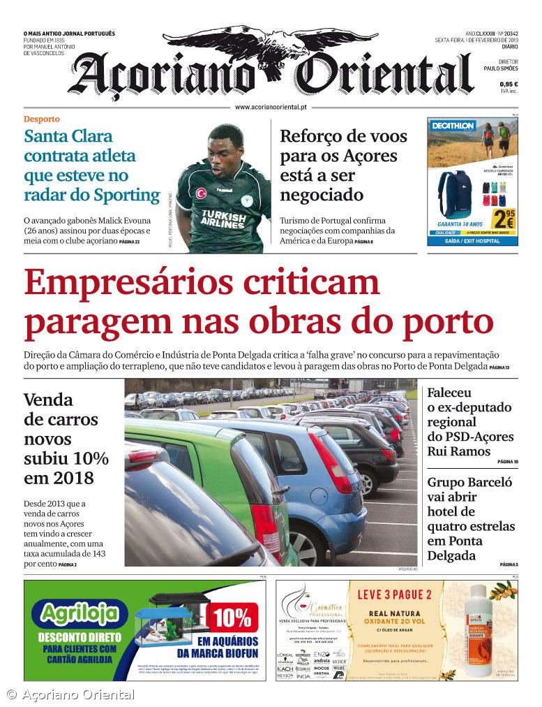 "Empresários criticam paragem nas obras do porto" é a manchete do Açoriano Oriental – Imagem 1