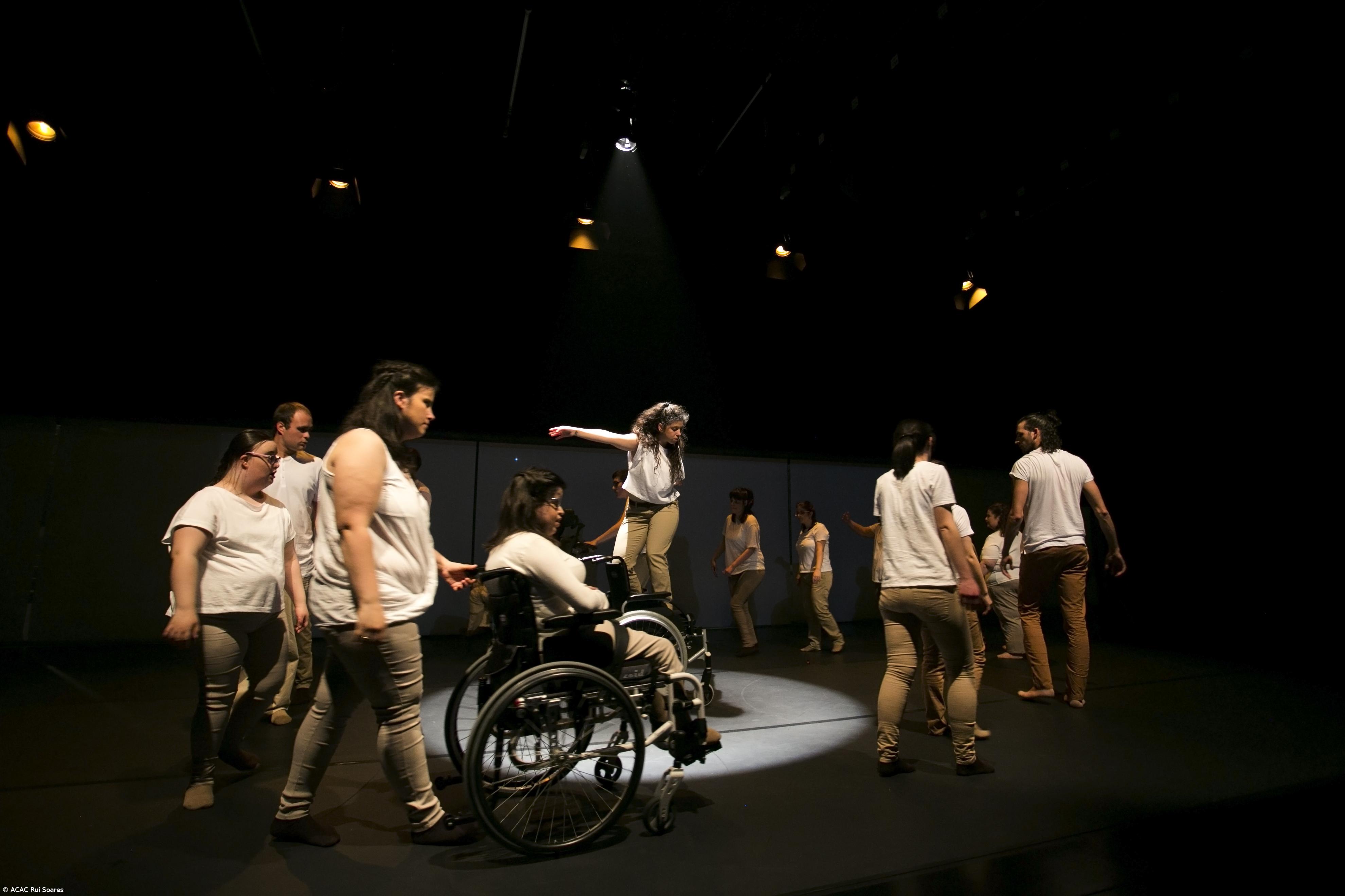 Estúdio 13 apresenta “um ensaio sobre corpos” – Imagem 1