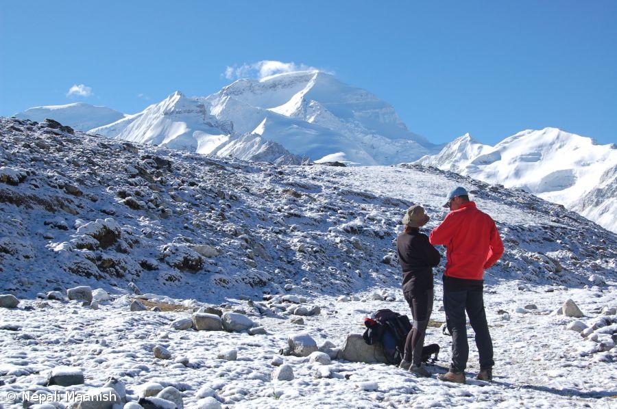 Glaciares do Evereste em risco de desaparecer devido a alterações climáticas – Imagem 1
