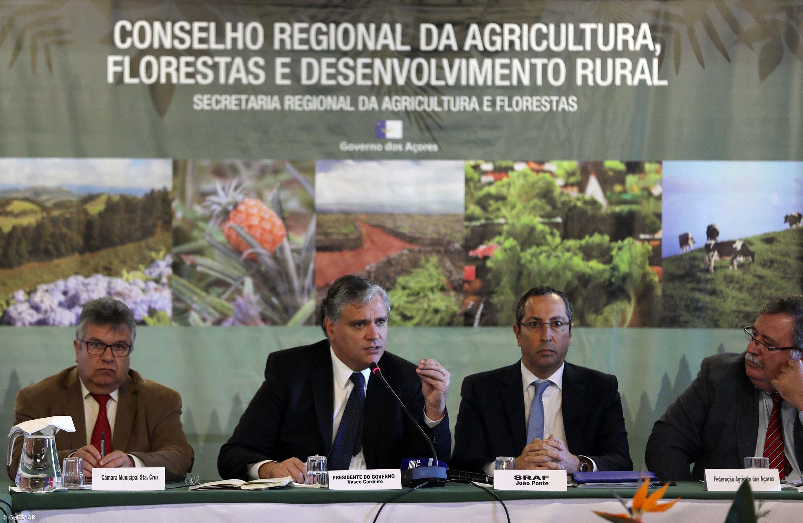 Vasco Cordeiro diz ser ”inevitável” entendimento entre parceiros do leite nos Açores – Imagem 1