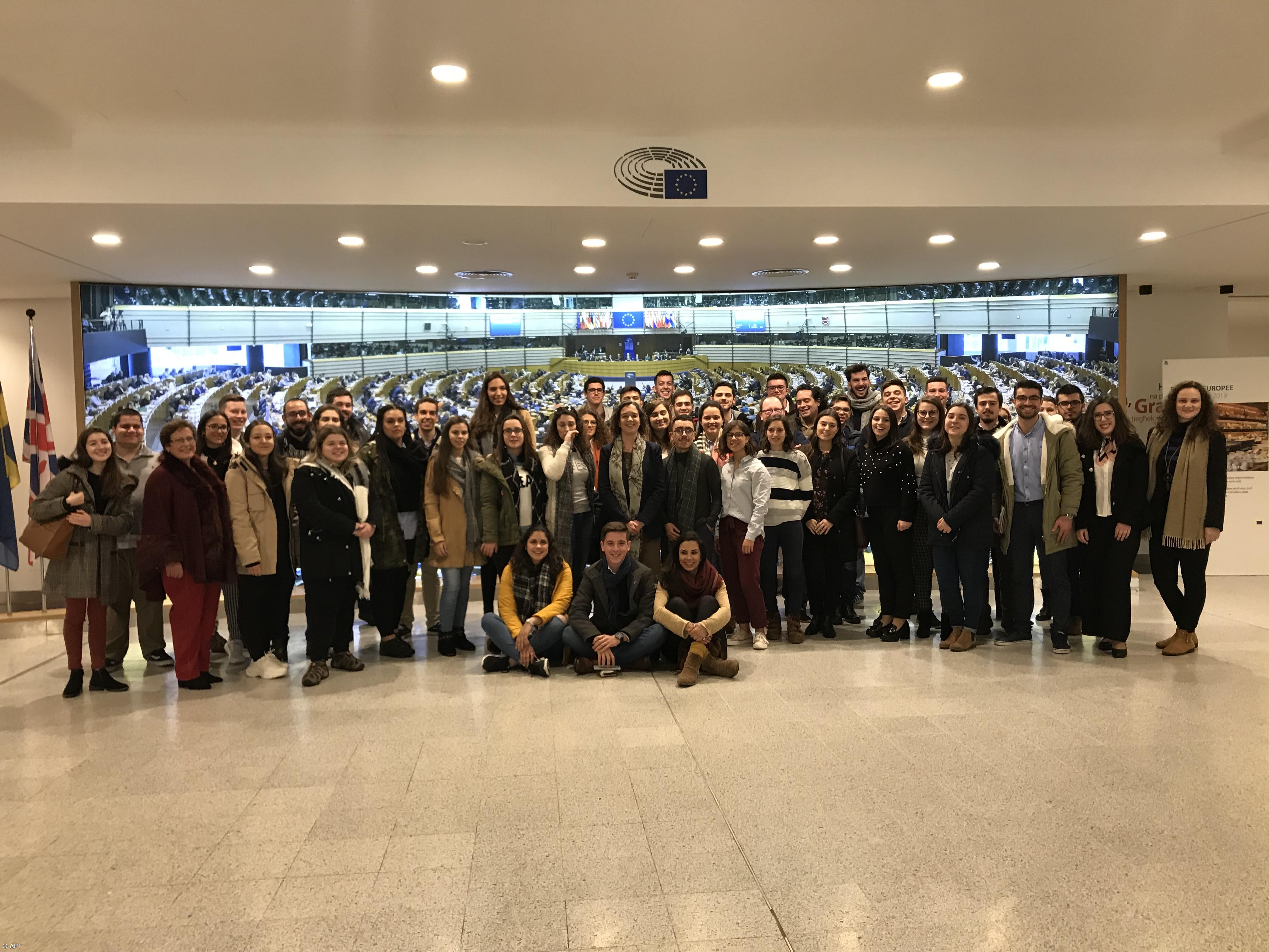 Filhos da Terra visitaram o Parlamento Europeu em Bruxelas – Imagem 1