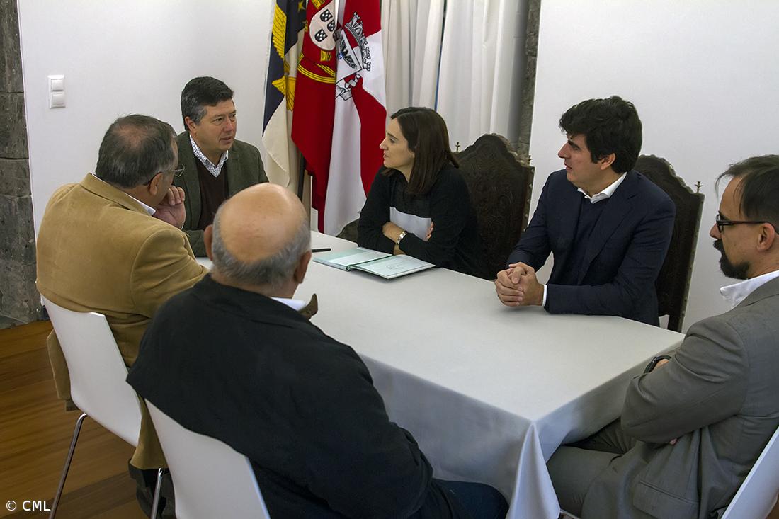 Cristina Calisto recebe nova Comissão Política do PSD Lagoa – Imagem 1