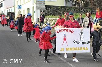 Madalena em folia no desfile de Carnaval – Imagem 1