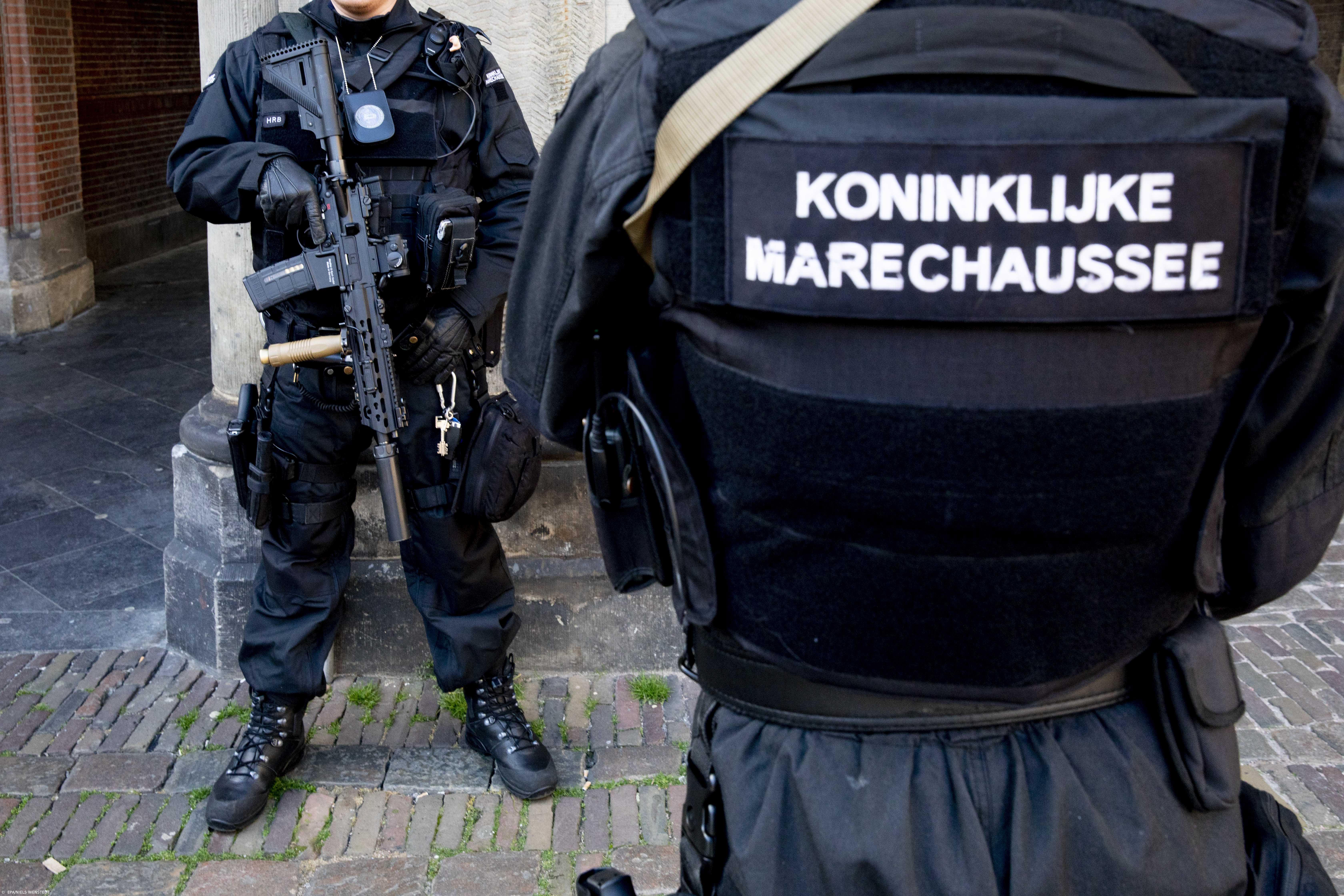 Pelo menos um morto em tiroteio na Holanda – Imagem 2