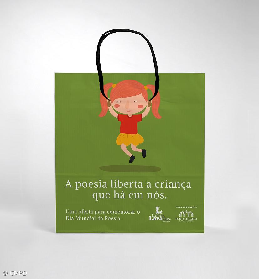 Câmara de Ponta Delgada assinala Dia Mundial da Poesia com “Rimas em viagem” nos mini-bus – Imagem 1