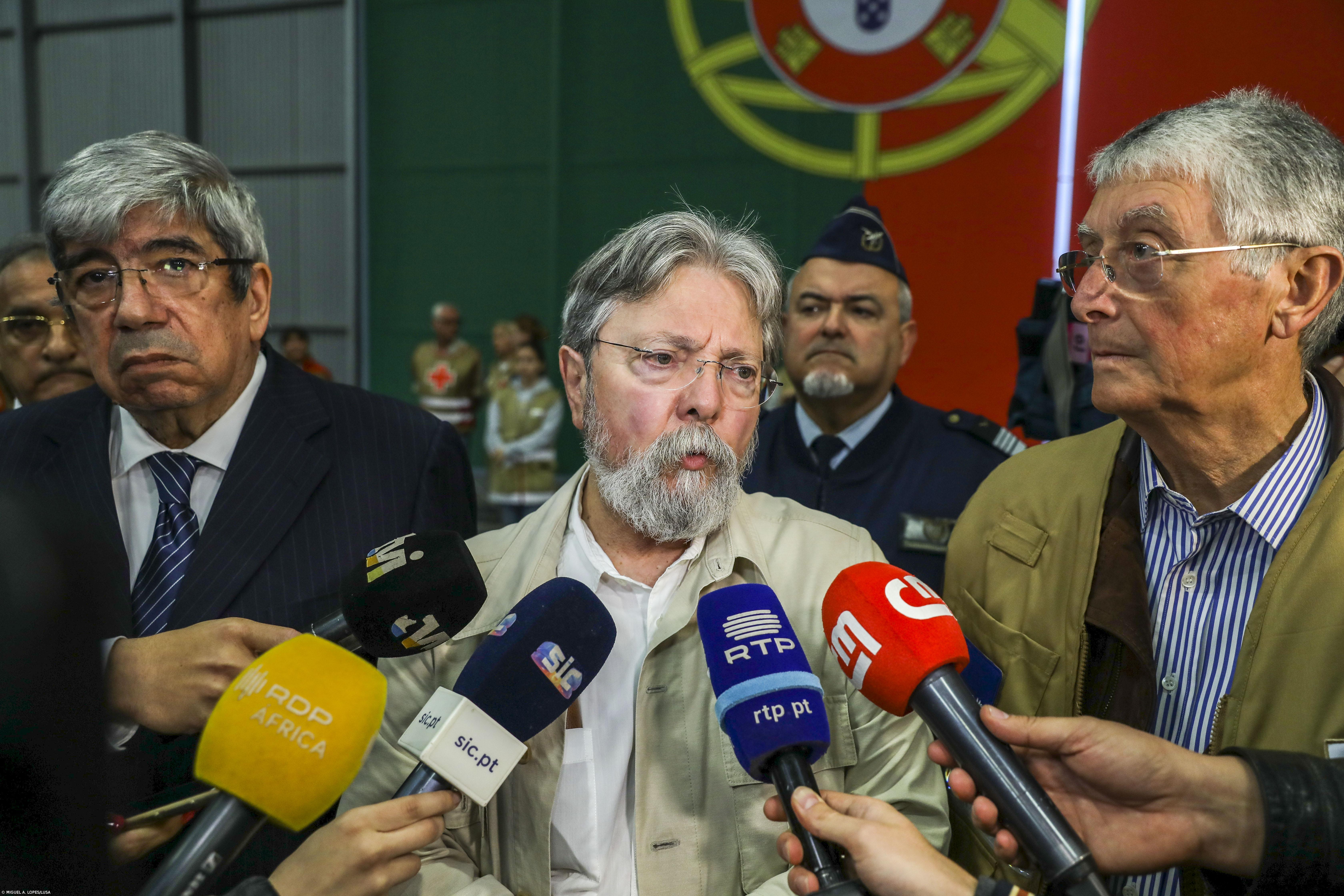 Eficácia das medidas do Governo dependem de cada um, diz Francisco George – Imagem 1