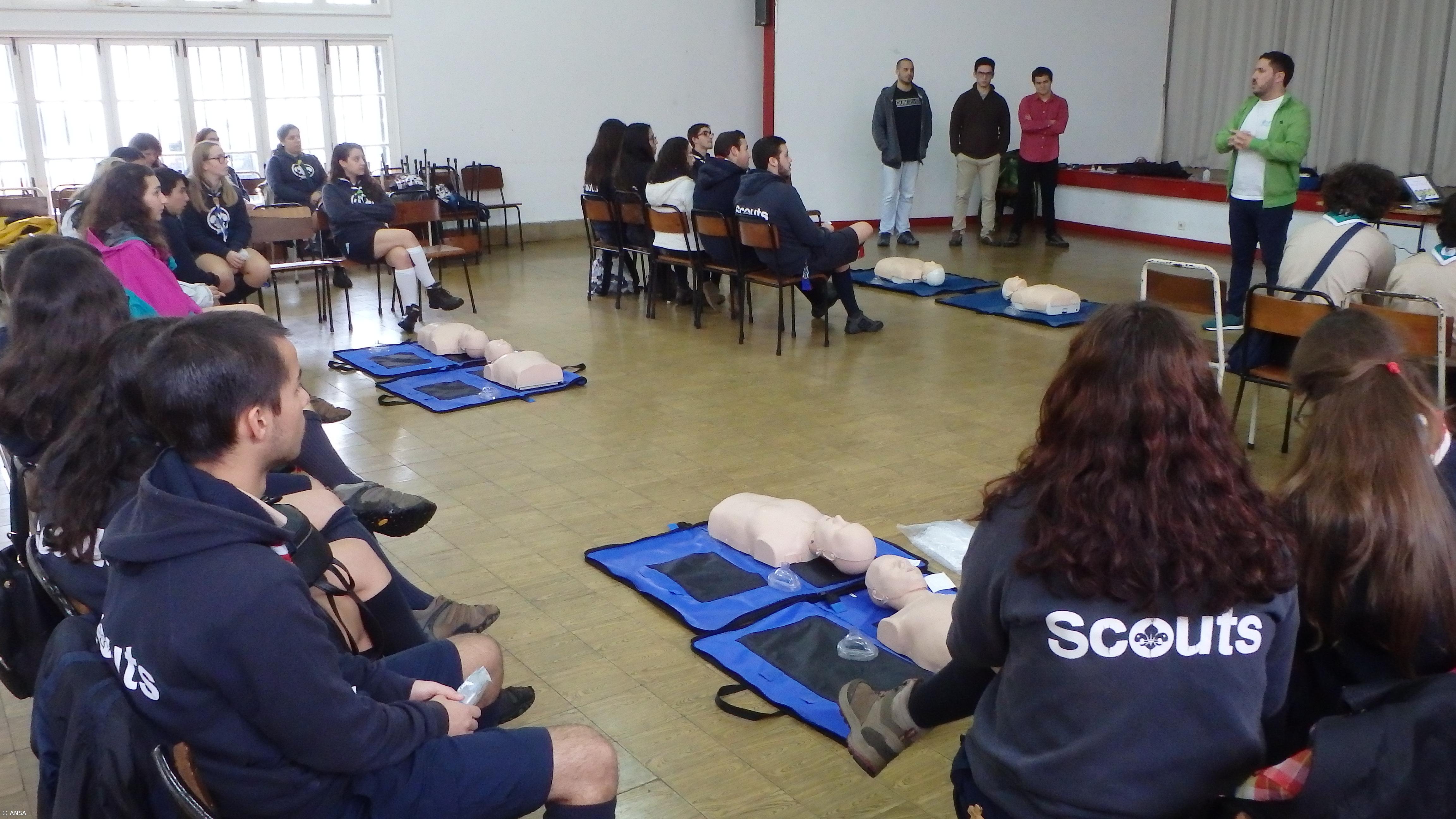 Projeto pioneiro nos Açores irá formar 500 jovens em Suporte Básico de Vida  – Imagem 3