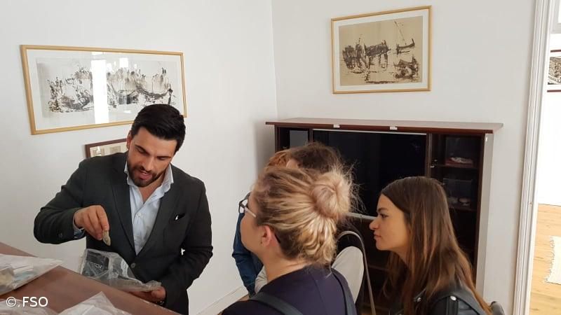 Alunas Erasmus visitam FSO e têm formação em desenho arqueológico  – Imagem 2