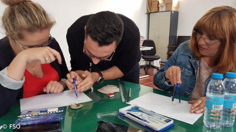 Alunas Erasmus visitam FSO e têm formação em desenho arqueológico  – Imagem 4