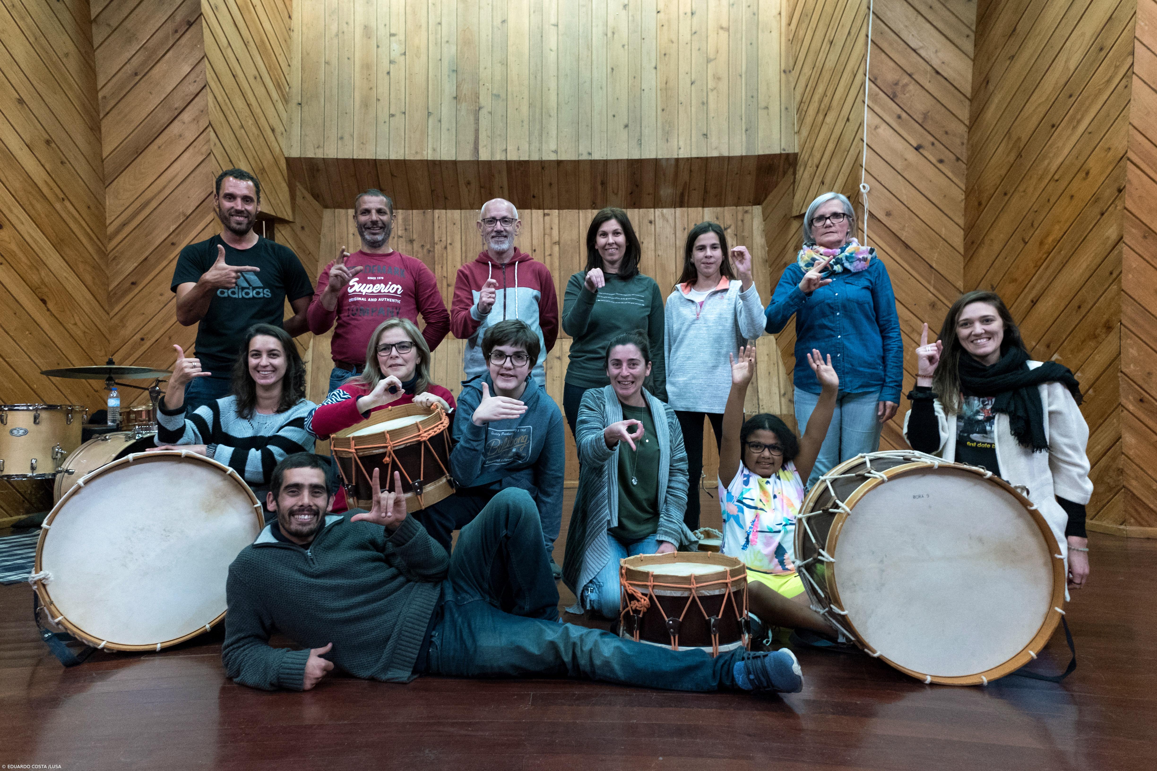 Festival Tremor reúne associação de surdos, Ondamarela e Escola de Música de Rabo de Peixe – Imagem 1