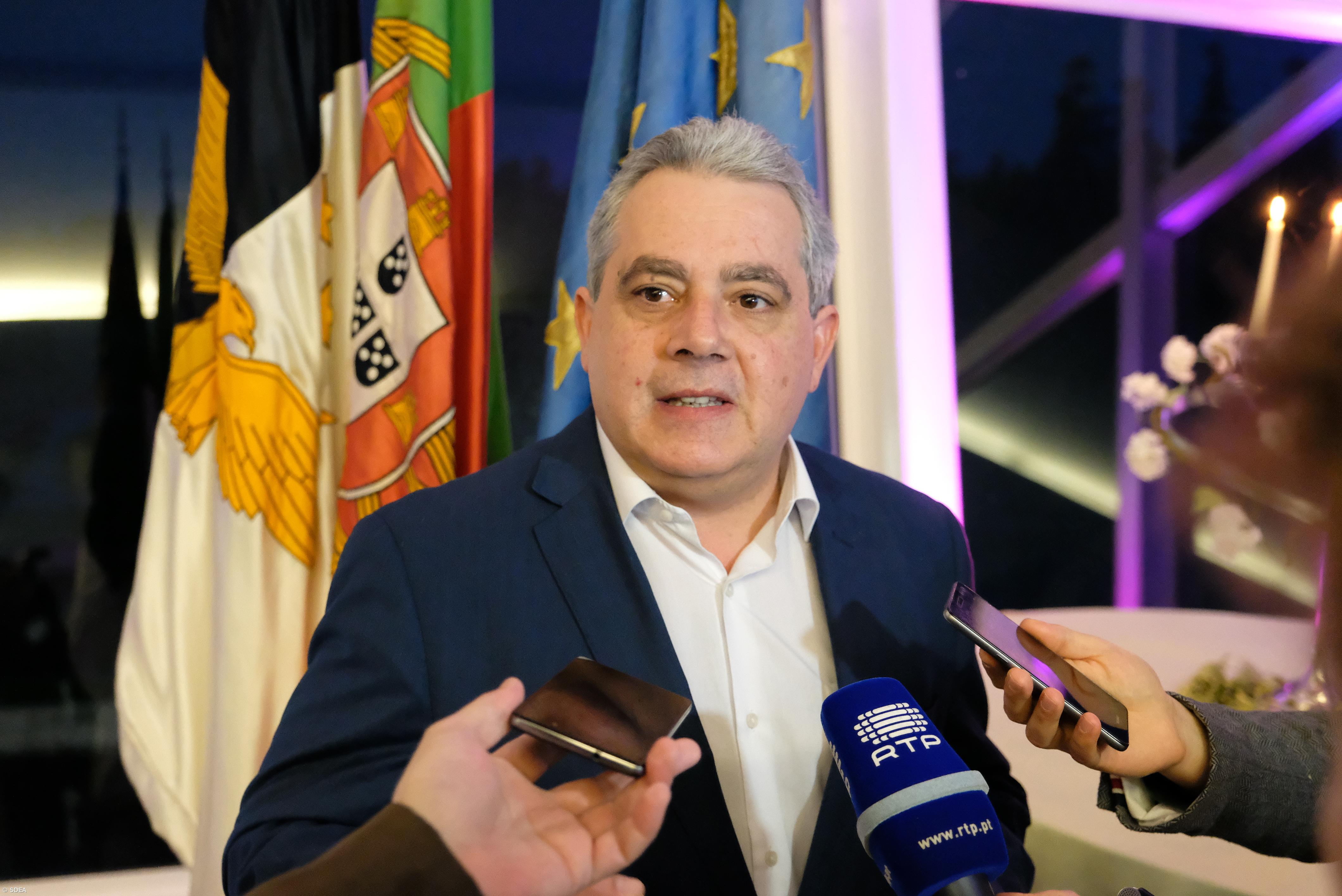 Governo dos Açores esclarece que várias reivindicações do SINTAP já foram aplicadas – Imagem 1