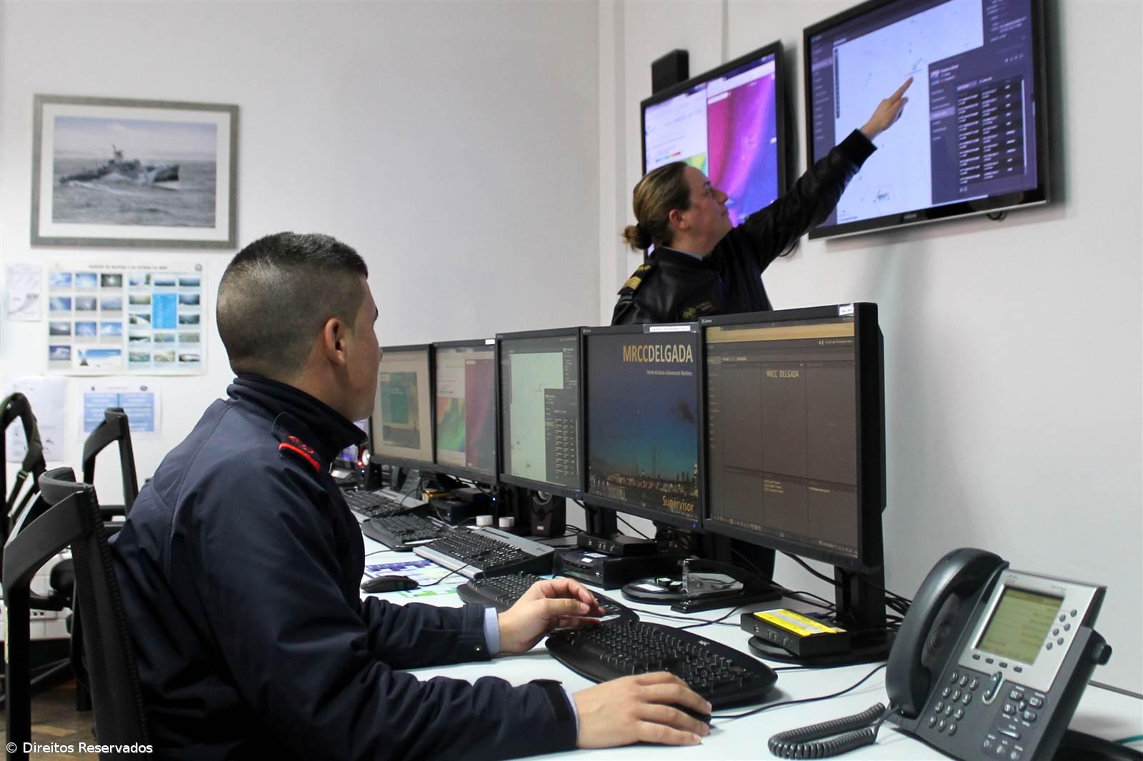 Resgatado tripulante de veleiro francês nos Açores – Imagem 1