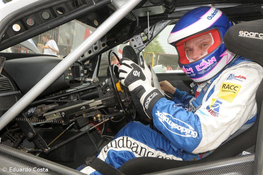 Albert Llovera encantado com a ilha das quatro estações do ano – Imagem 1