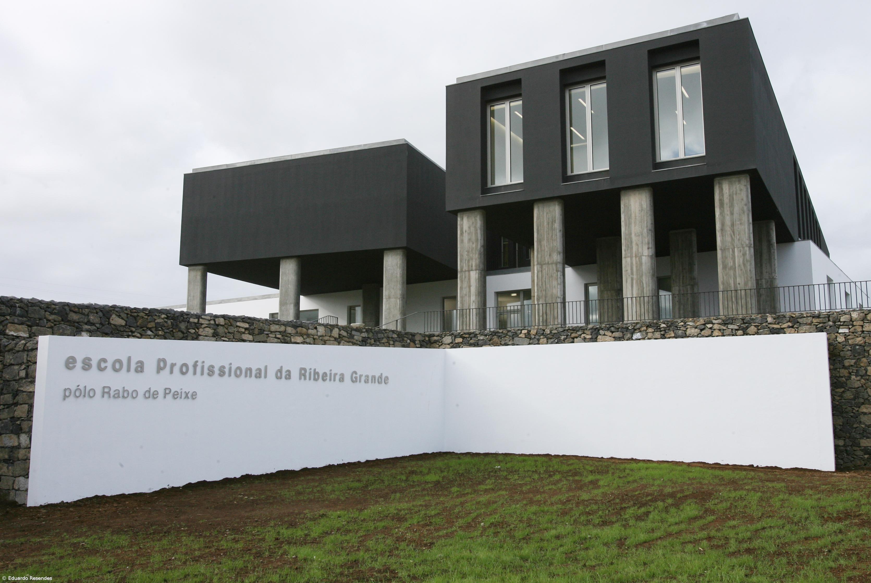 Junta de Rabo de Peixe pede curso de pesca na escola profissional  – Imagem 1
