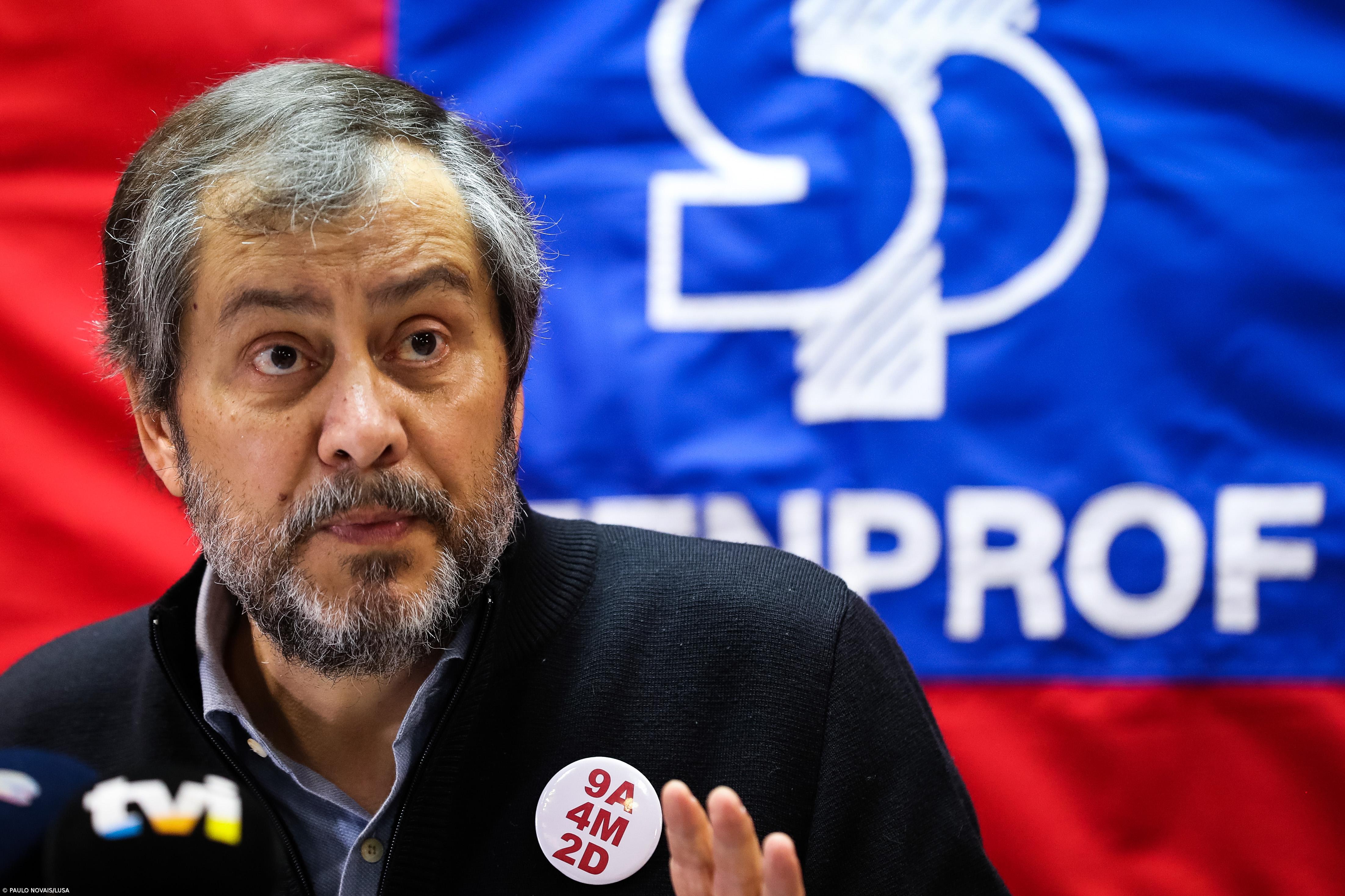 Ministério da Educação e Fenprof reúnem-se para fazer balanço do 1.º período – Imagem 1