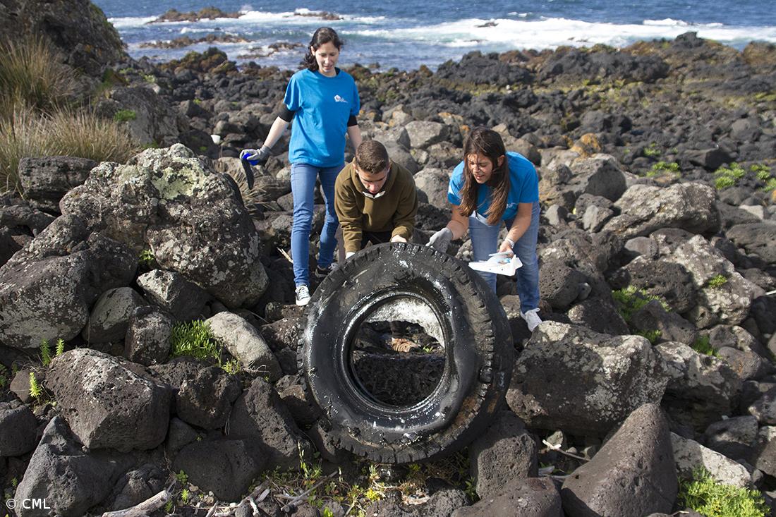 Câmara de Lagoa realiza ação de limpeza na zona dos Poços da Atalhada – Imagem 4