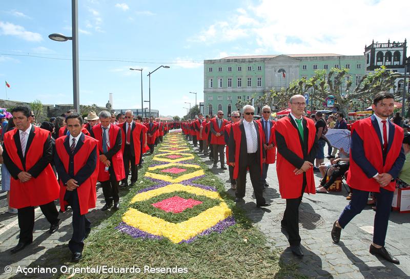 Festas do Santo Cristo assinaladas nas redes sociais e comunicação social – Imagem 9