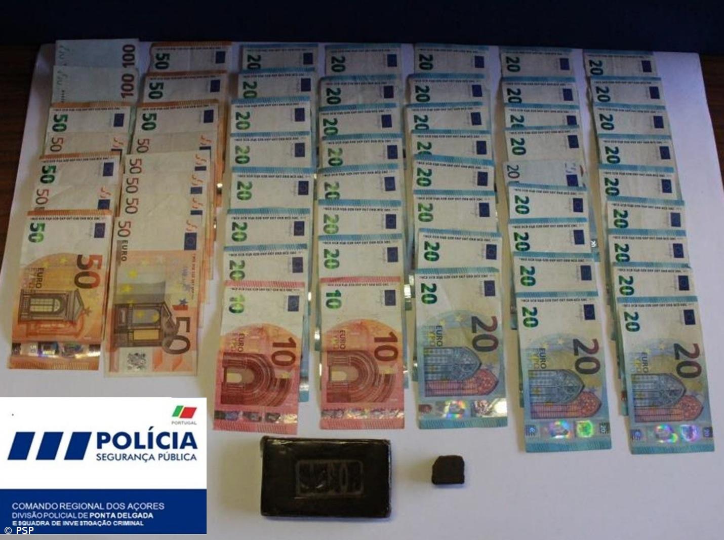 PSP apreende cerca de 212 doses de haxixe e 1670 euros  – Imagem 1