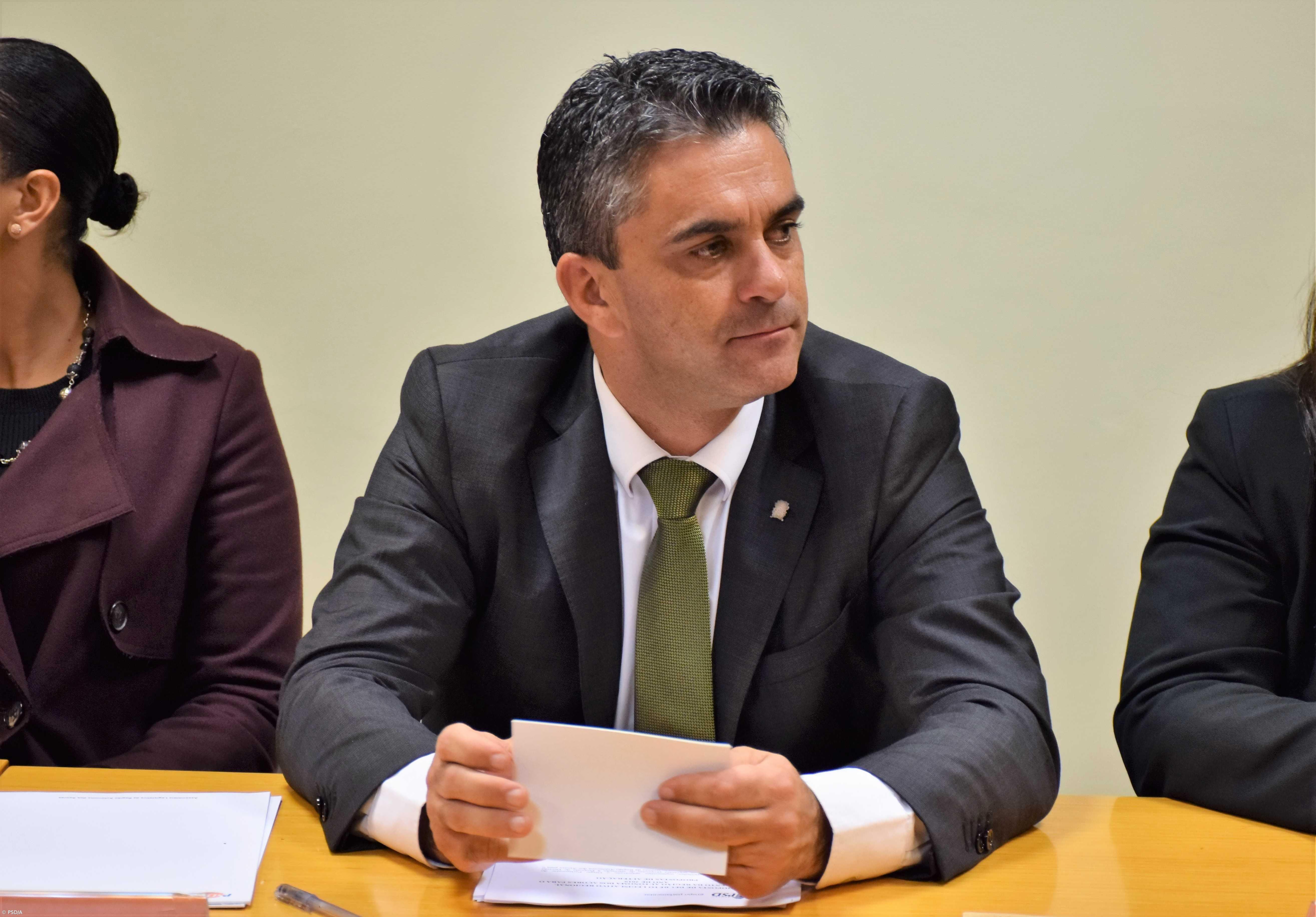 PSD critica Governo dos Açores e Atlânticoline sobre operação de transporte marítimo – Imagem 1