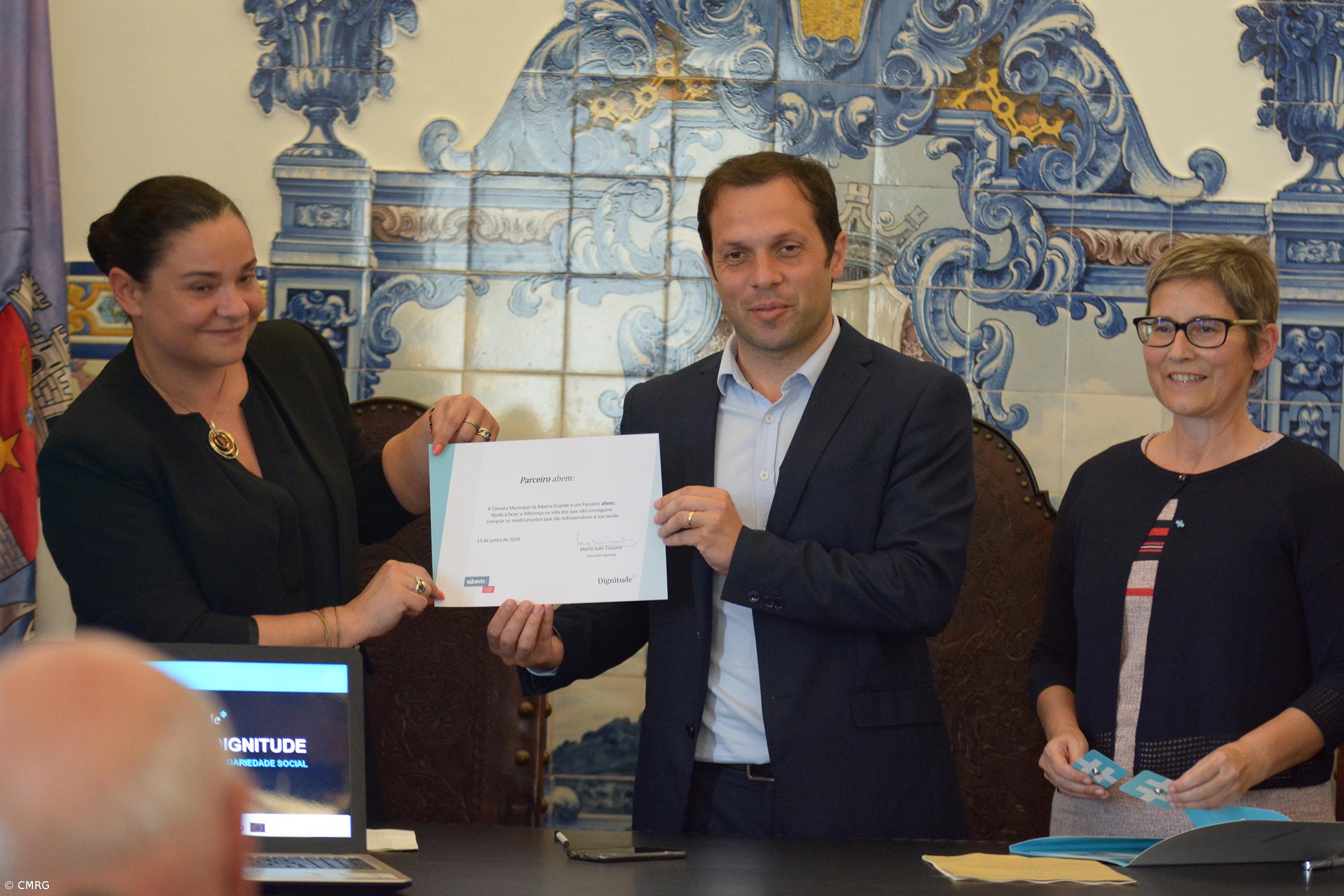 Câmara da Ribeira Grande garante medicação gratuita para famílias carenciadas – Imagem 1