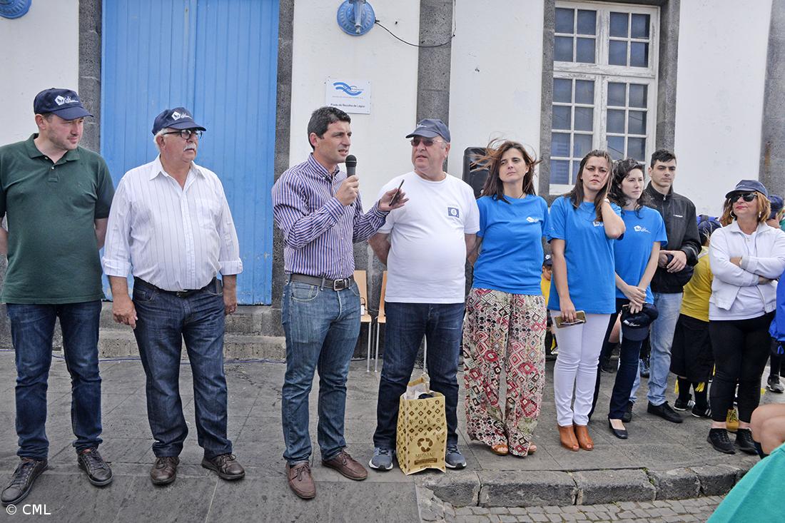 Recolhidos 230 quilos de resíduos na orla costeira de Lagoa – Imagem 1