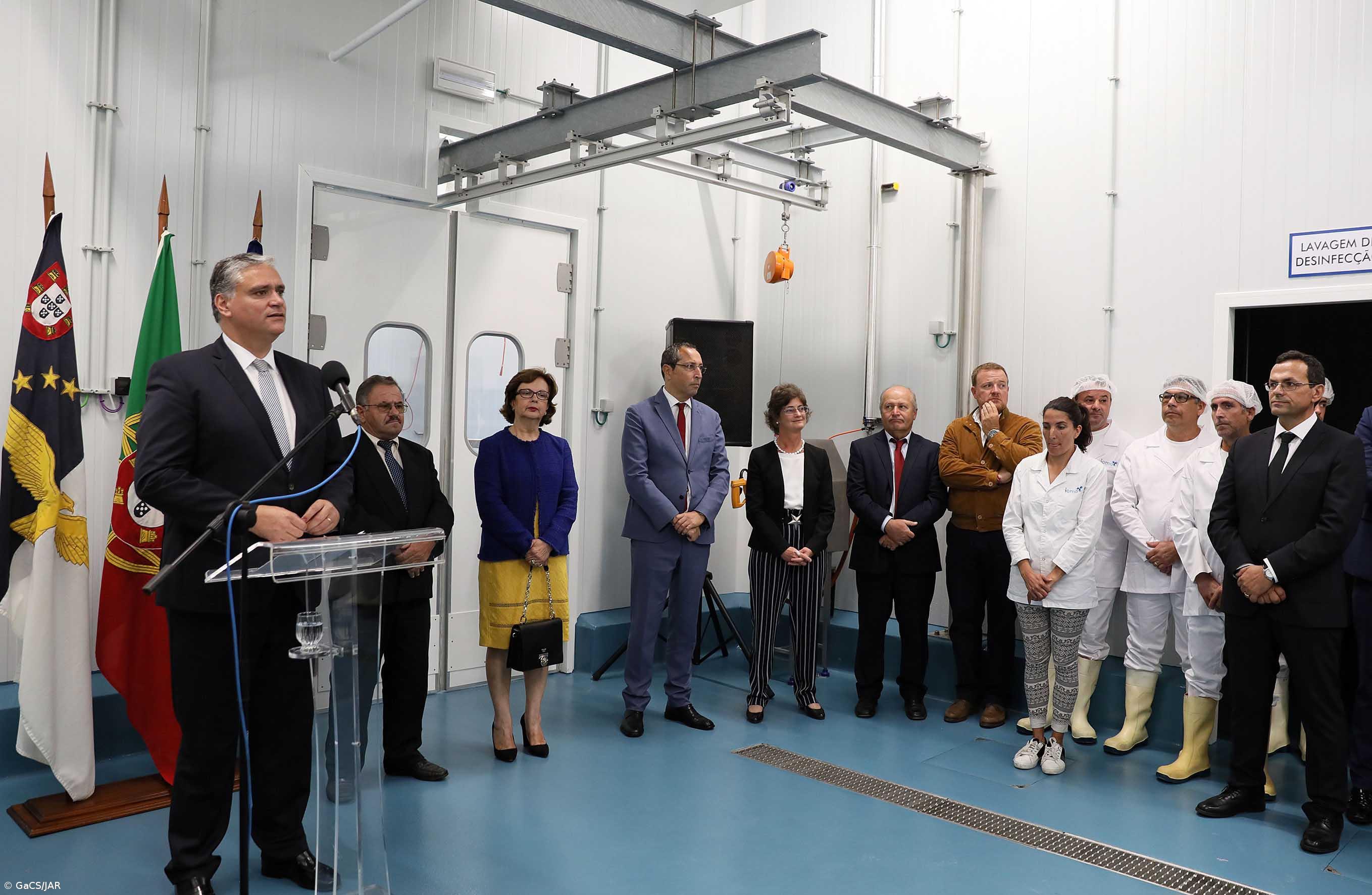 Presidente do Governo dos Açores realça condições da rede de matadouros da região – Imagem 1