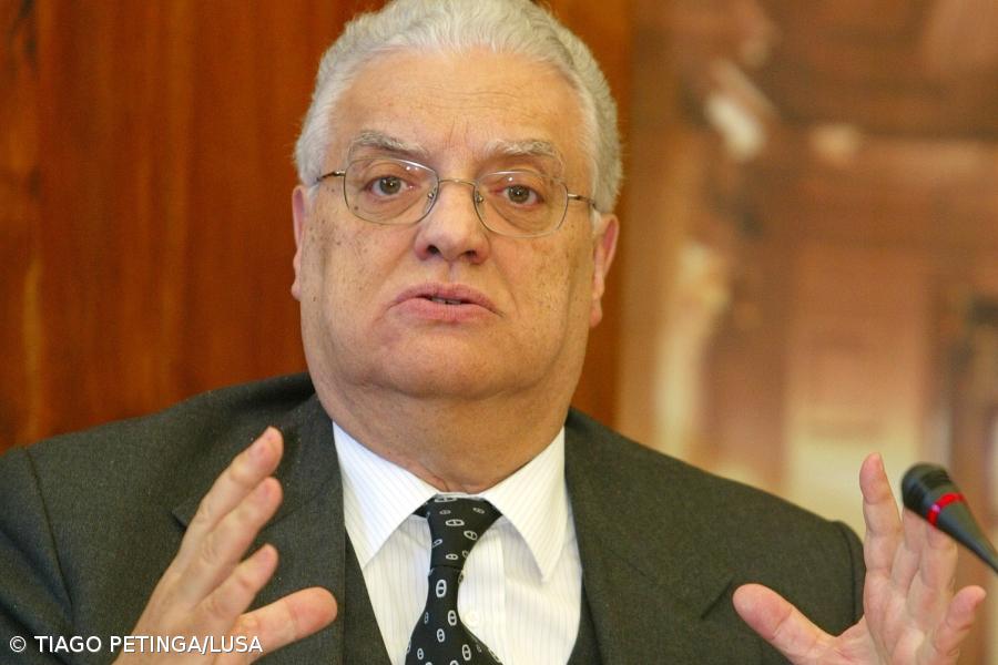 Freitas  aconselha PR a "não ceder" – Imagem 1