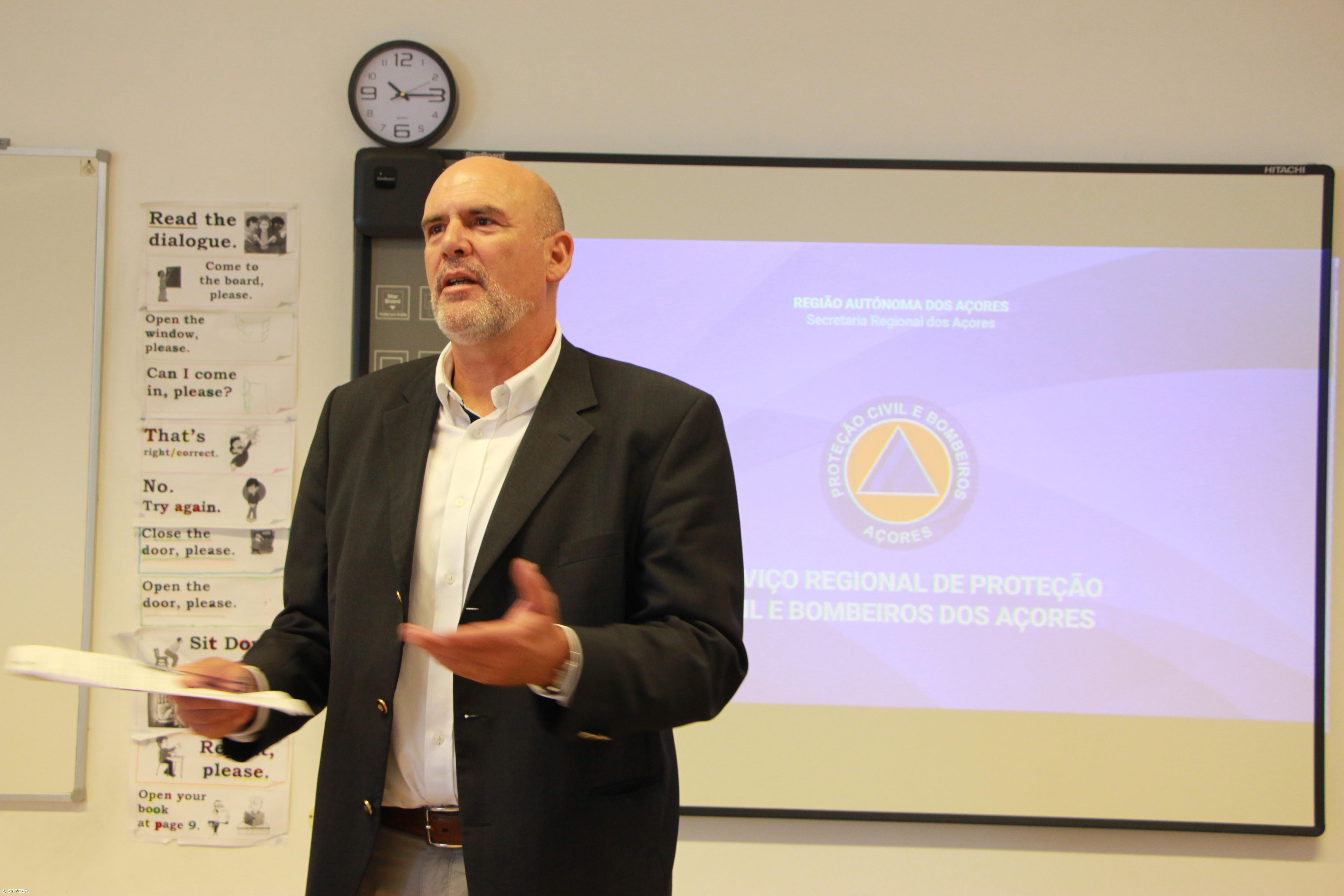 Cerca de 1.000 operacionais de prevenção na passagem do furacão "Lorenzo"  – Imagem 1