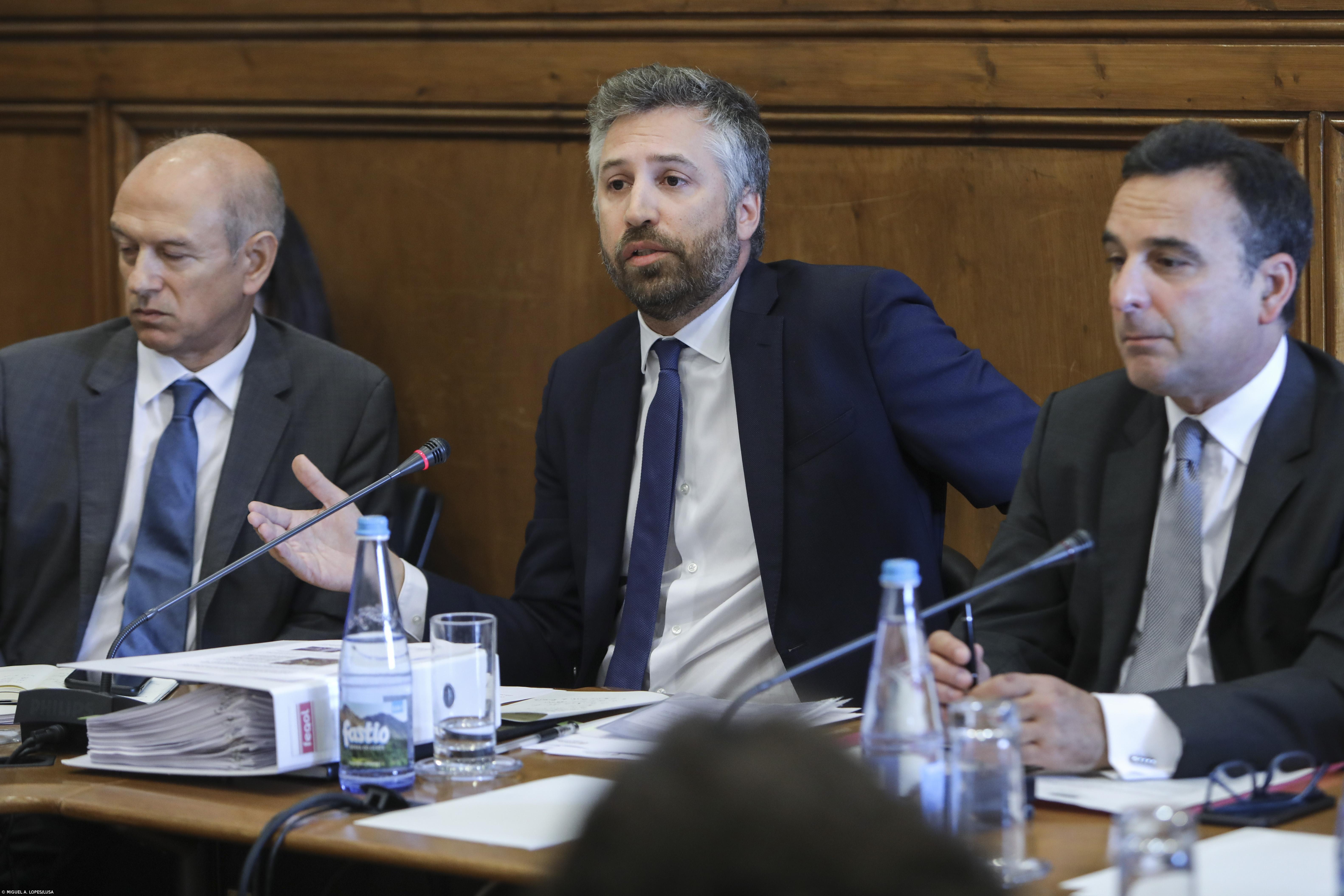 PS ‘chumba’ audição de Pedro Nuno Santos no parlamento – Imagem 1
