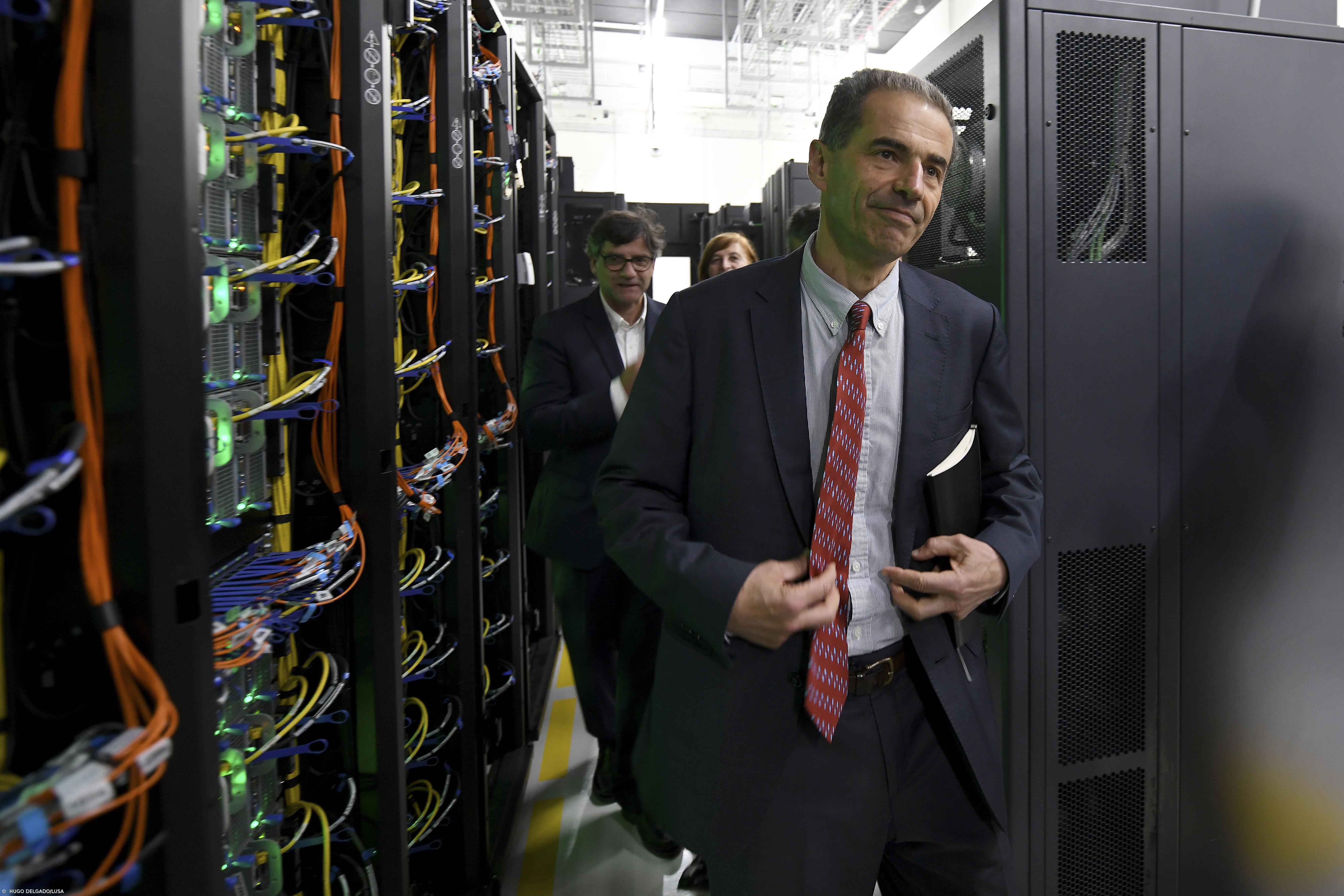 Universidades e politécnicos devem garantir ensino presencial, defende tutela – Imagem 1