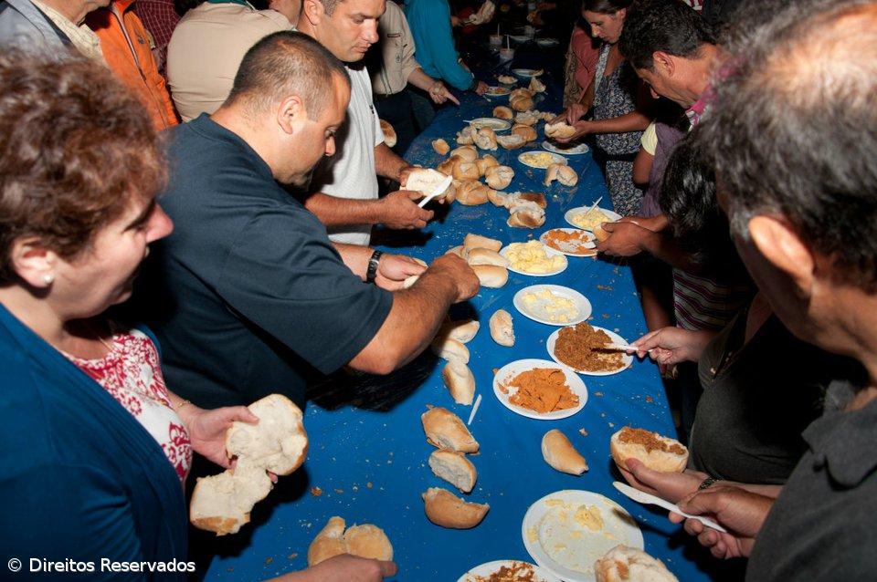 Junta de Freguesia da Maia promove noite de pão quente e chá ao luar – Imagem 1