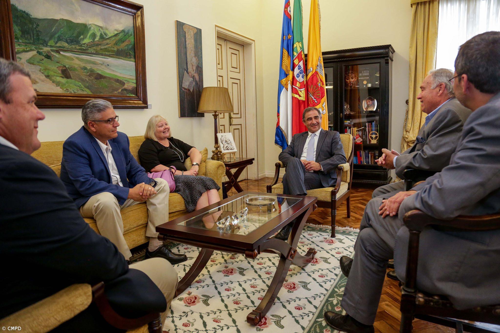 Bolieiro recebe comitiva de Rhode Island  – Imagem 3