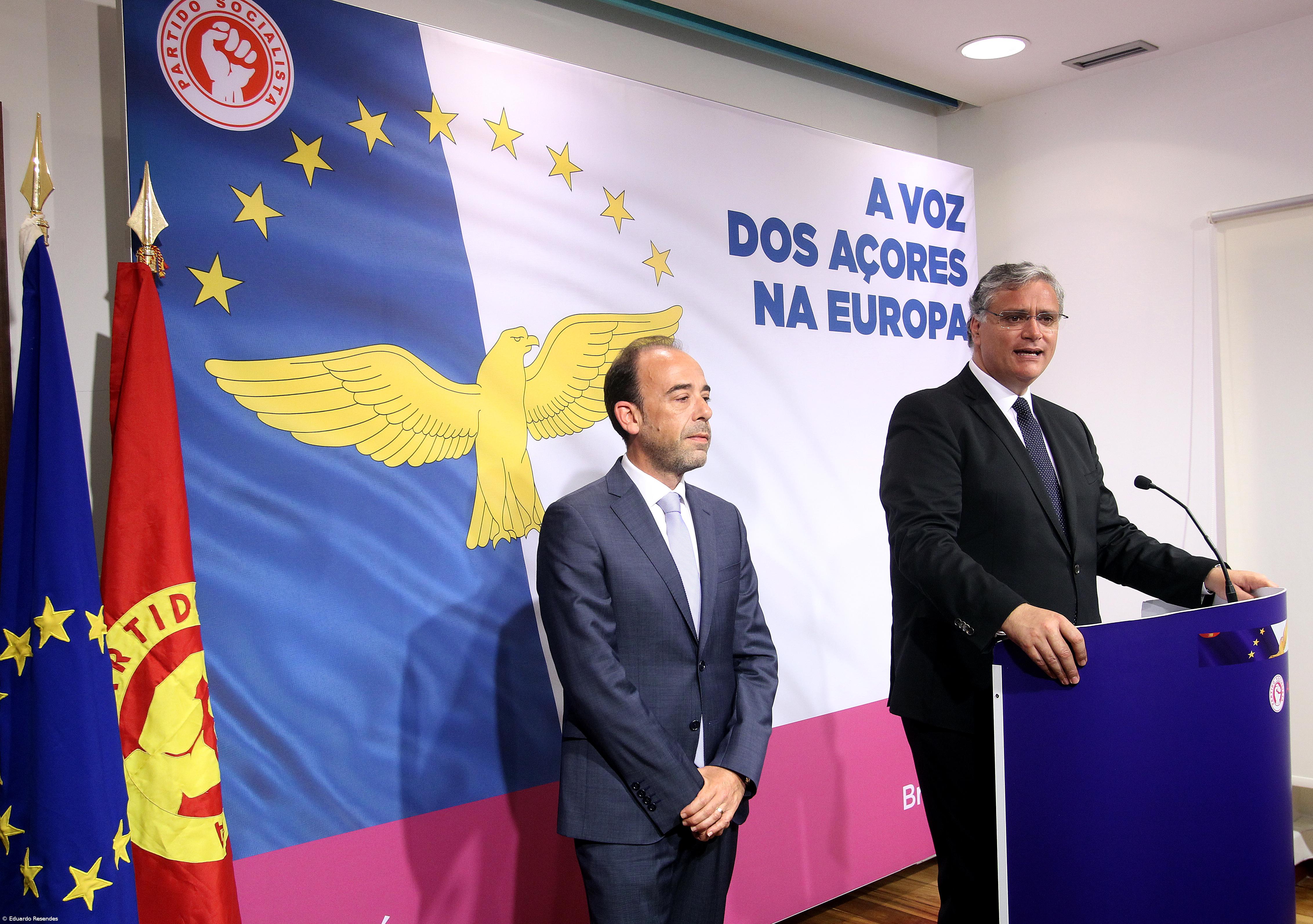 "Perda irreparável para a sua família, para os seus amigos e para todos os socialistas açorianos” – Imagem 1