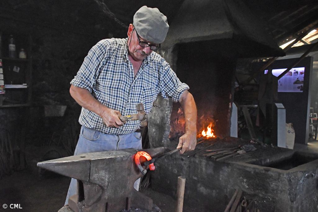 Nova museografia pedagógica da Tenda do Ferreiro Ferrador – Imagem 1