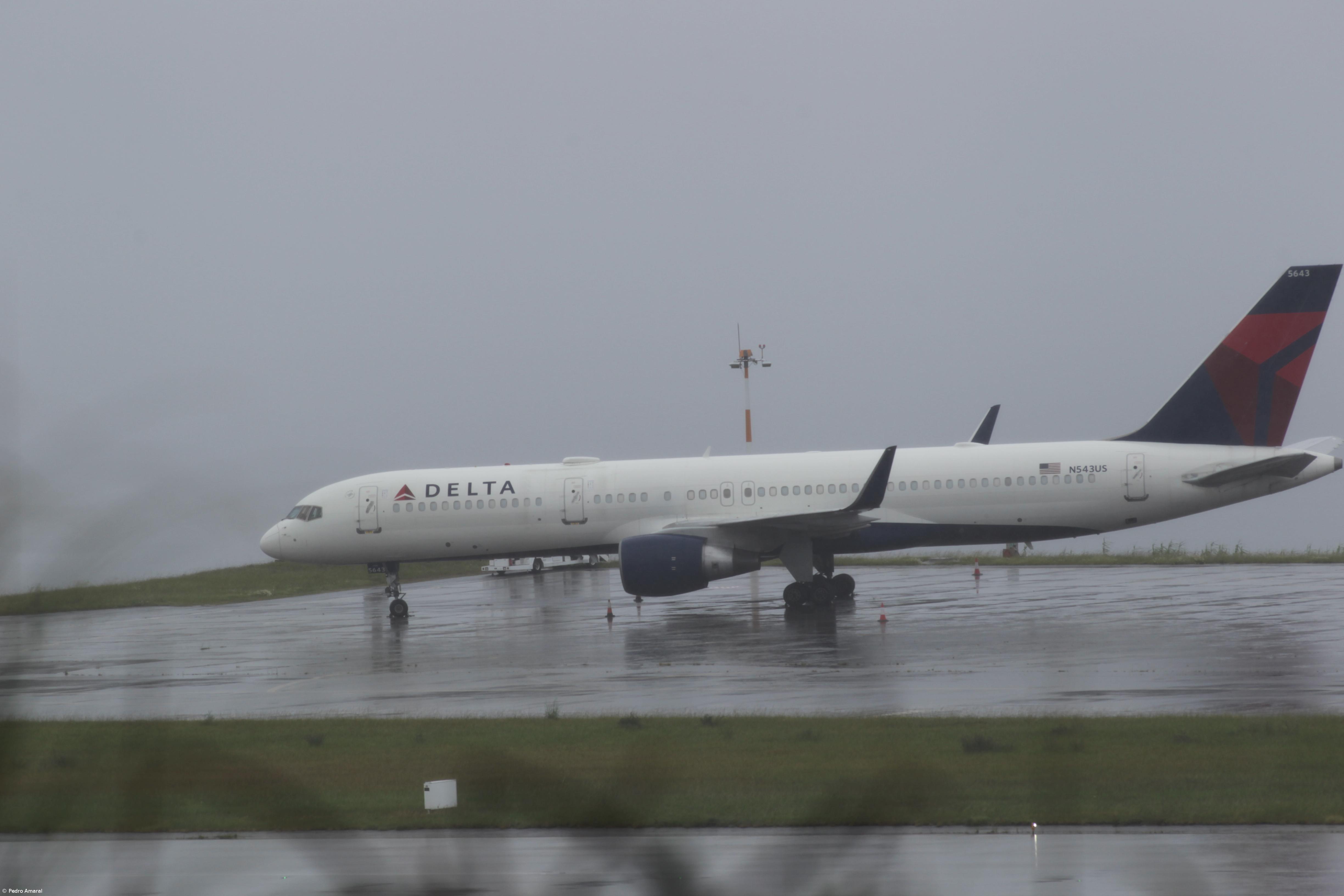 Avião da Delta sofre 'hard landing' em Ponta Delgada – Imagem 1