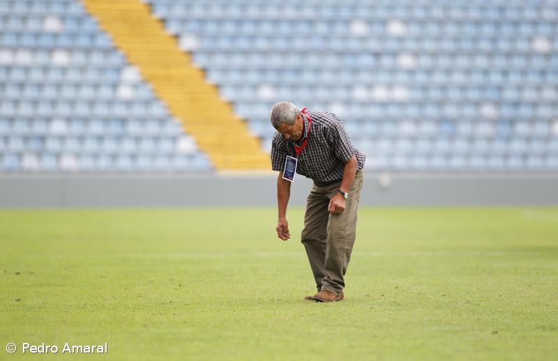 Santa Clara e Governo dos Açores analisam condições do relvado do Estádio de São Miguel – Imagem 1