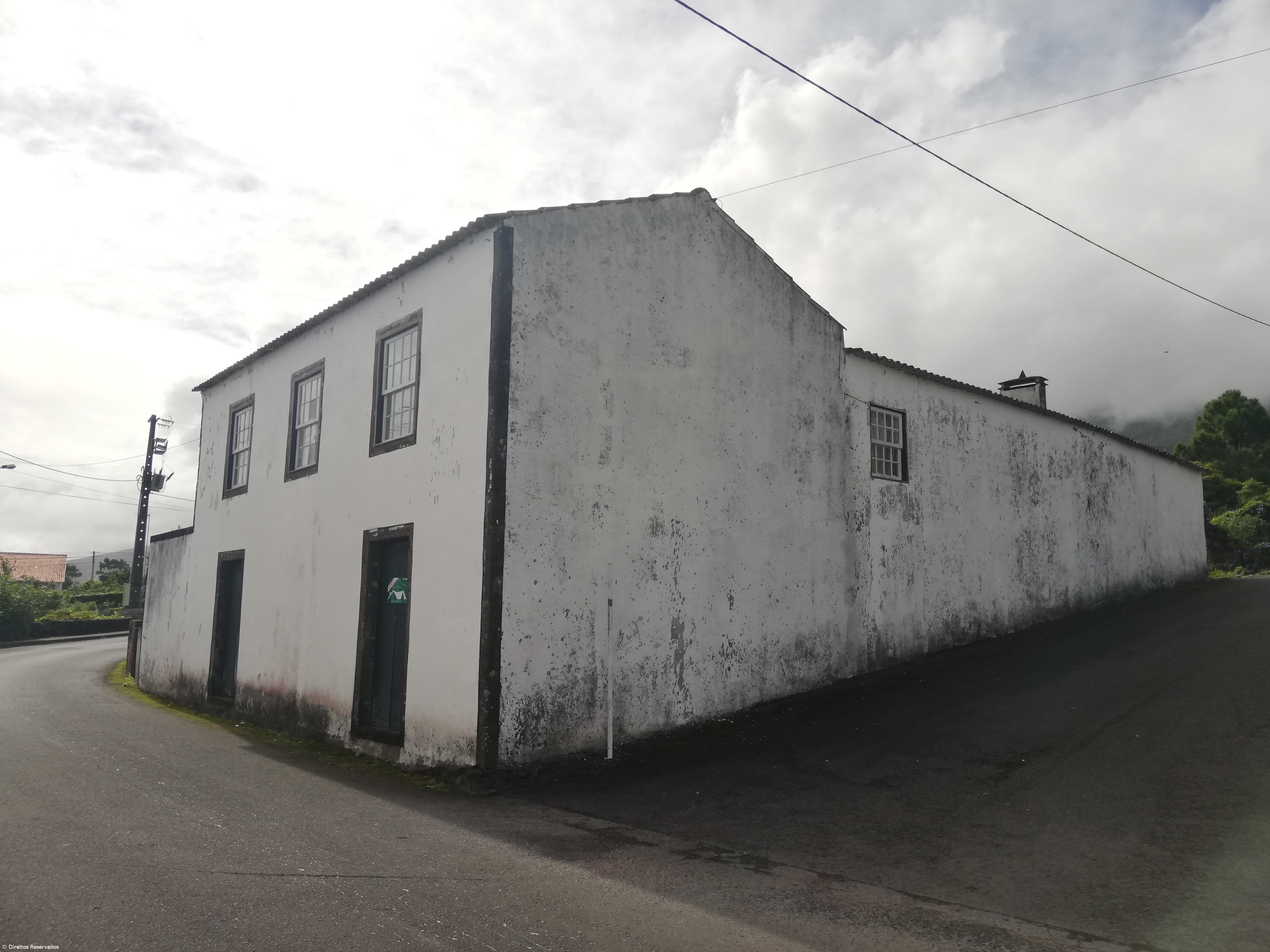 Almeida Firmino E o poeta,  ainda existe? – Imagem 6