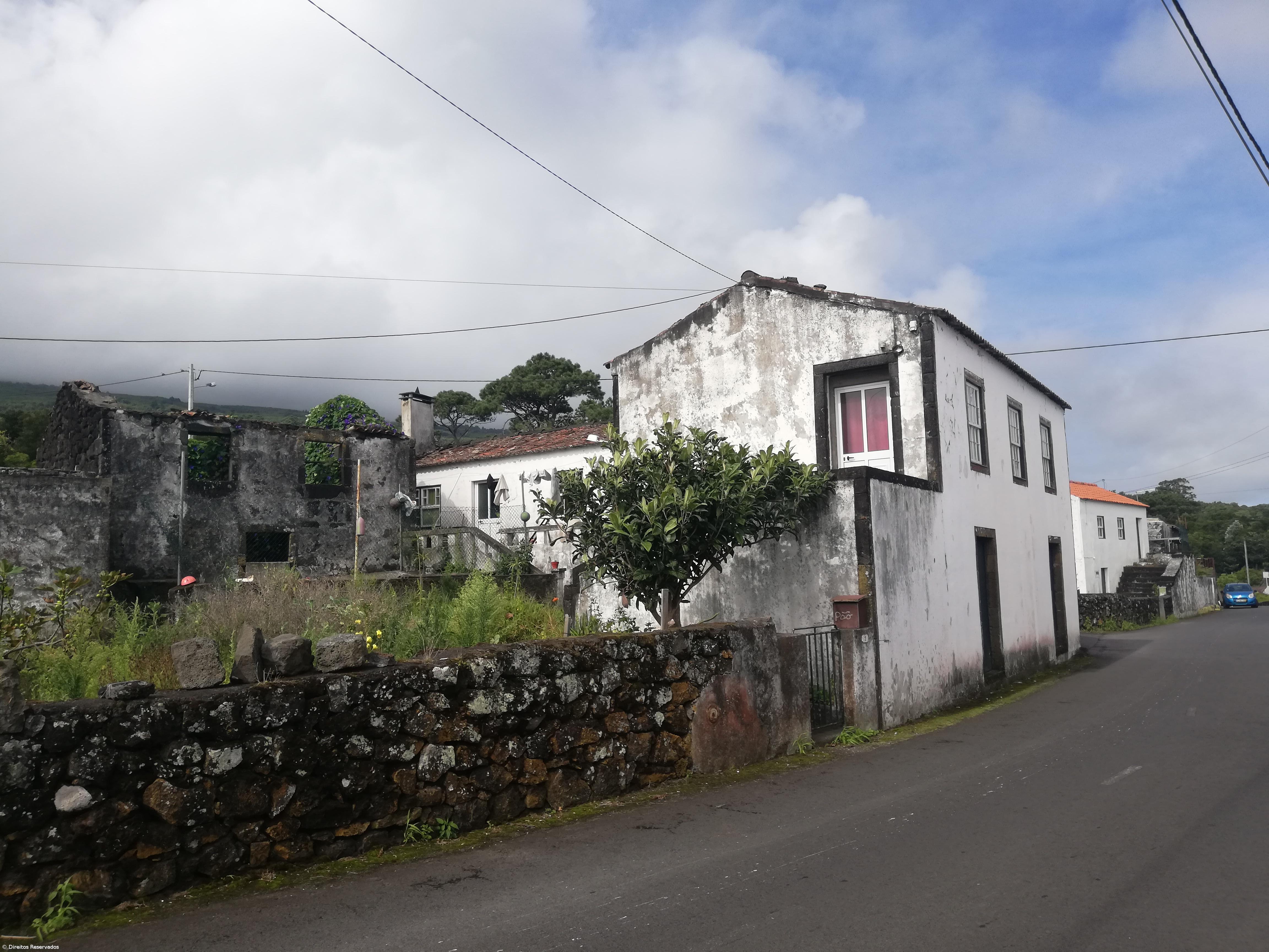 Almeida Firmino E o poeta,  ainda existe? – Imagem 7