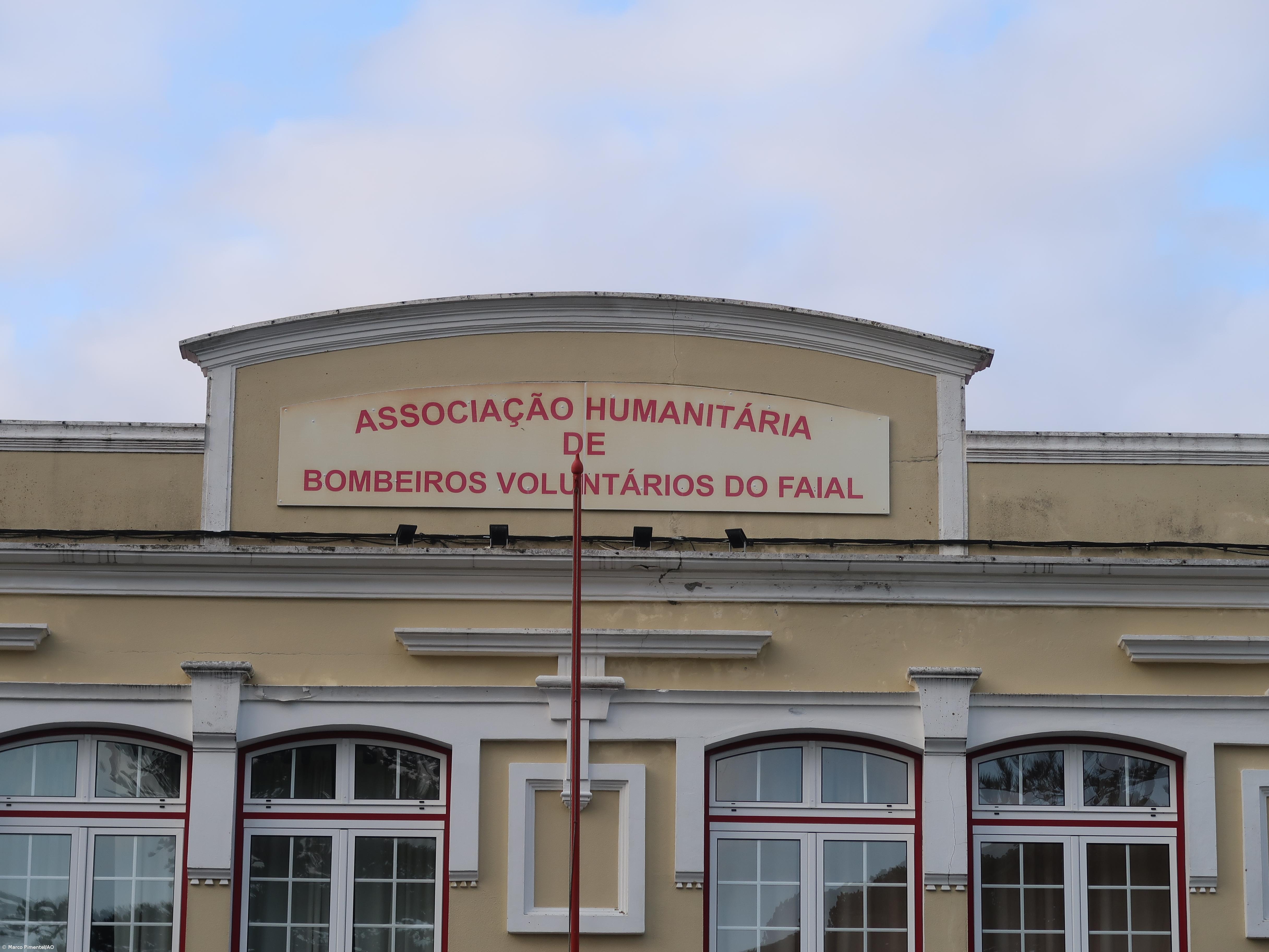 Bombeiros do Faial e Proteção Civil reúnem-se para “limar arestas” – Imagem 1