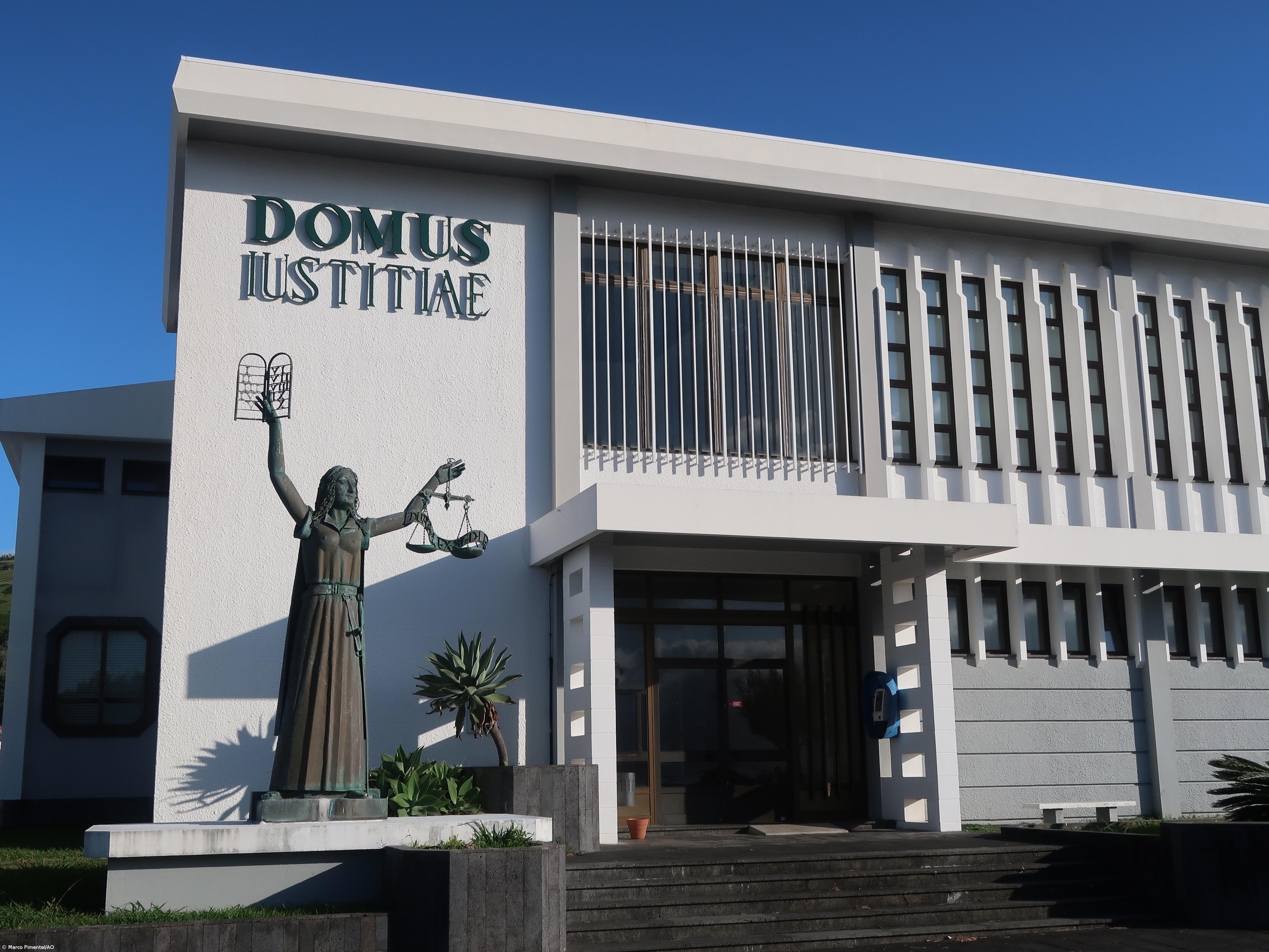 Serviços judiciais dos grupos Ocidental e Central fecham na quarta-feira – Imagem 1