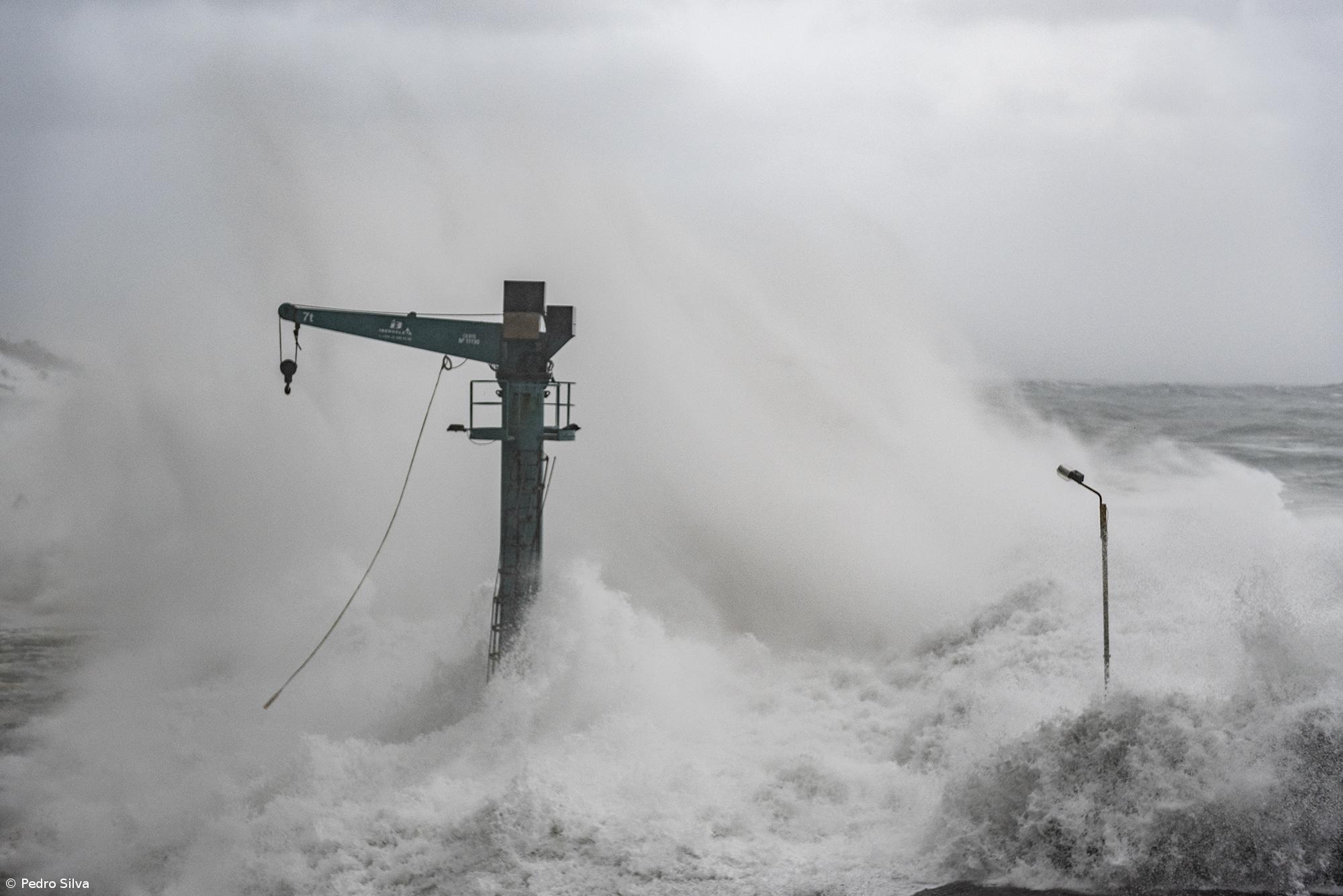 Fotogaleria passagem do furacão Lorenzo pela ilha do Pico – Imagem 1