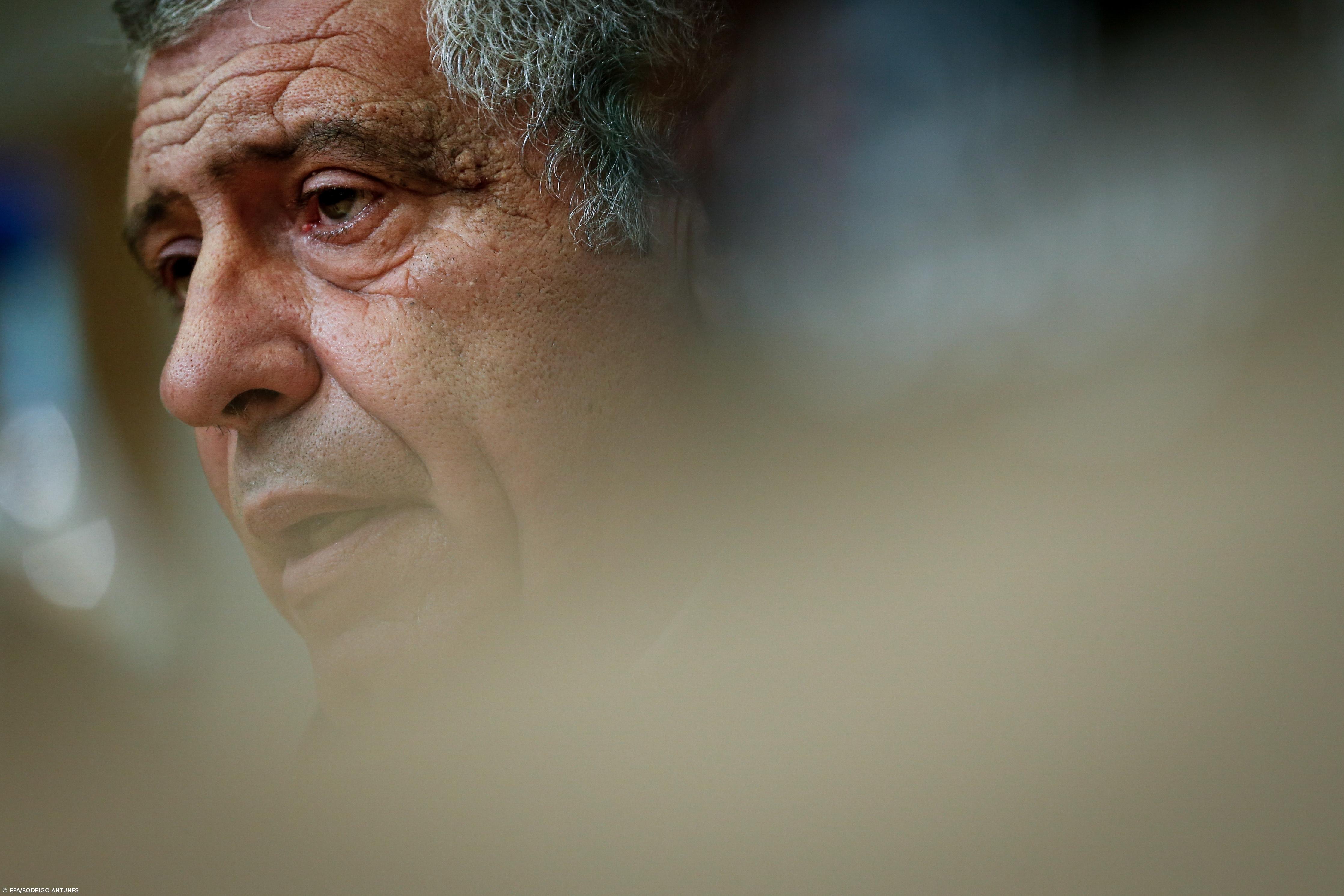 Fernando Santos desvaloriza relvado e só pensa no apuramento – Imagem 1