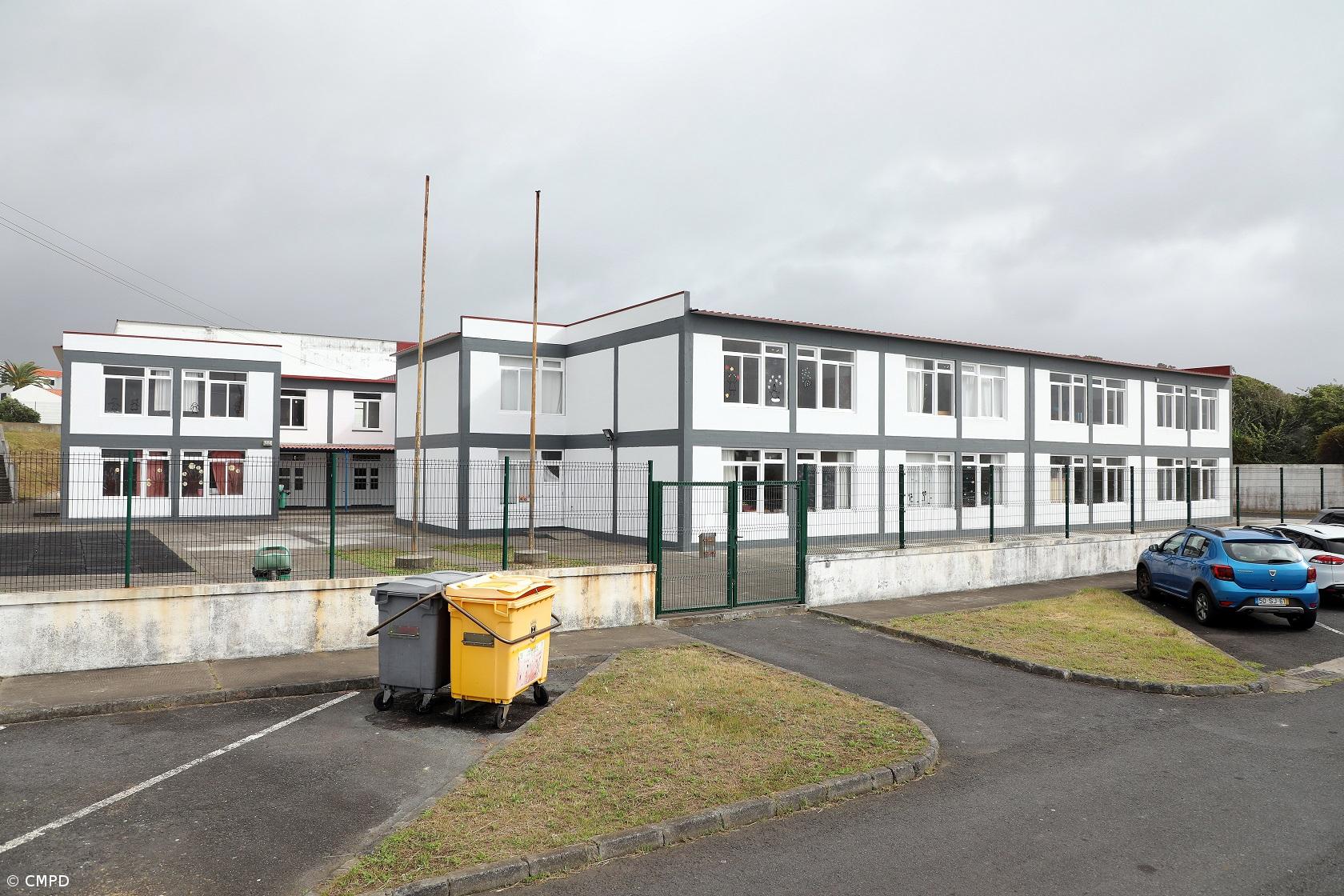 Substituída a cobertura da Escola das Maricas – Imagem 1