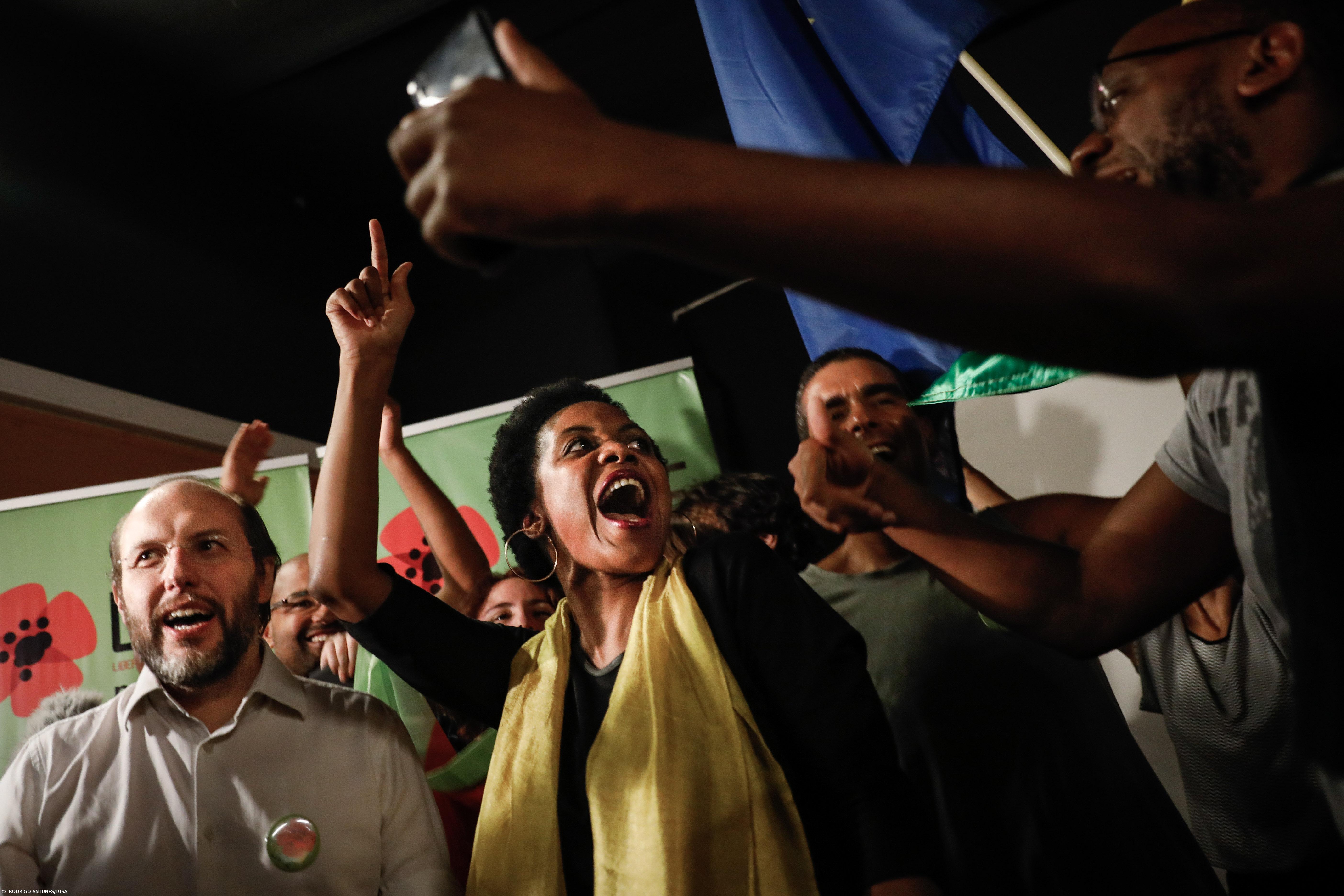 Joacine Moreira (Livre) diz que "não há lugar para a extrema-direita" na AR  – Imagem 3