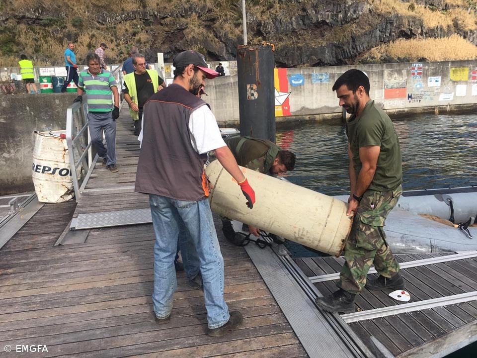Porto das Lajes das Flores reaberto ao tráfego local – Imagem 1